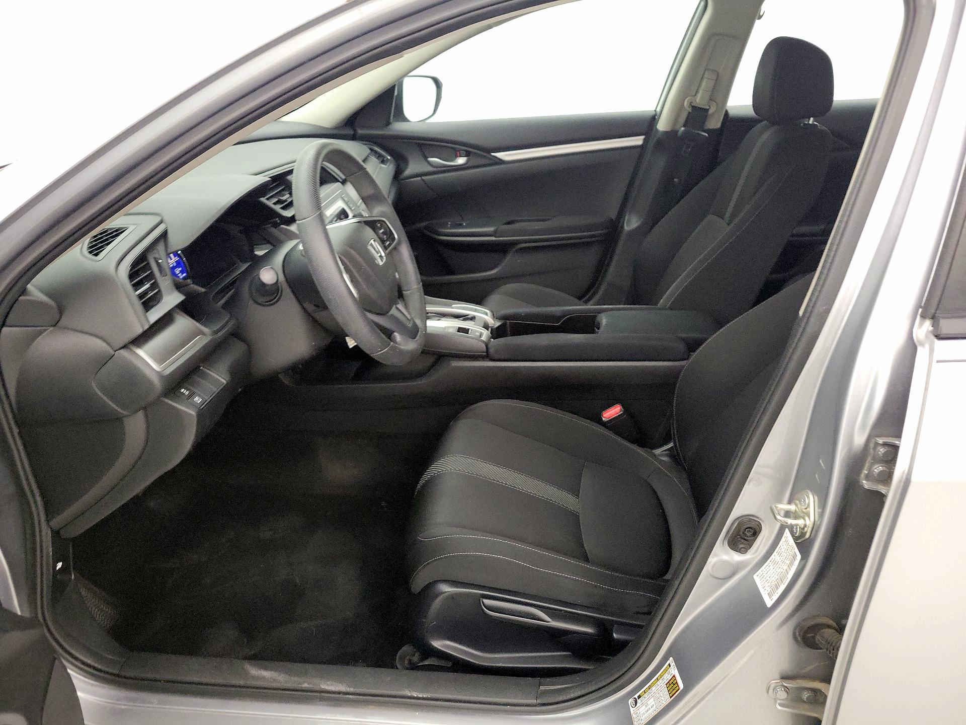 Thumbnail: 2016 Honda Civic - 11