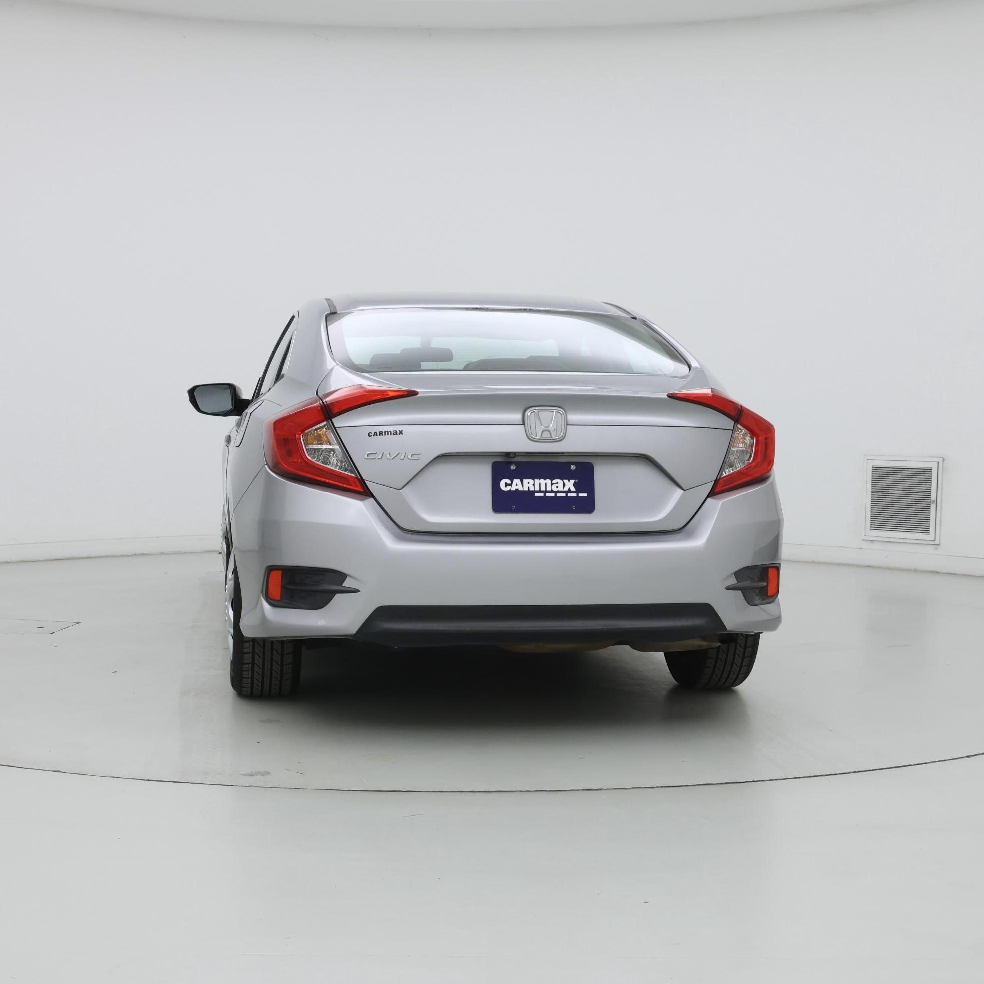 Thumbnail: 2016 Honda Civic - 6