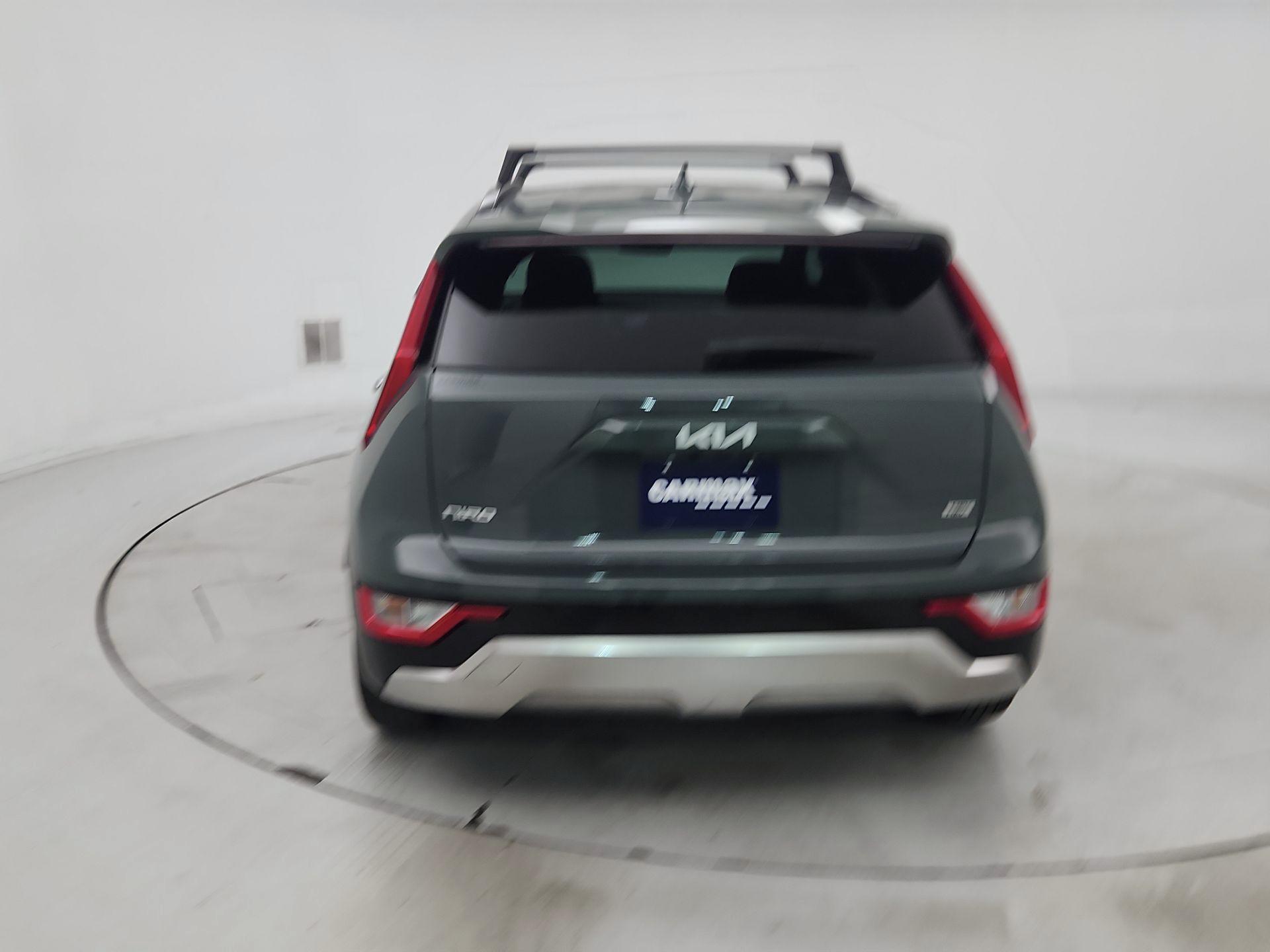 Thumbnail: 2025 Kia Niro - 6