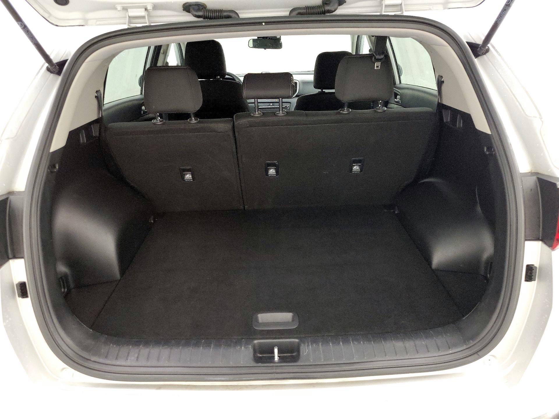 Thumbnail: 2022 Kia Sportage - 20