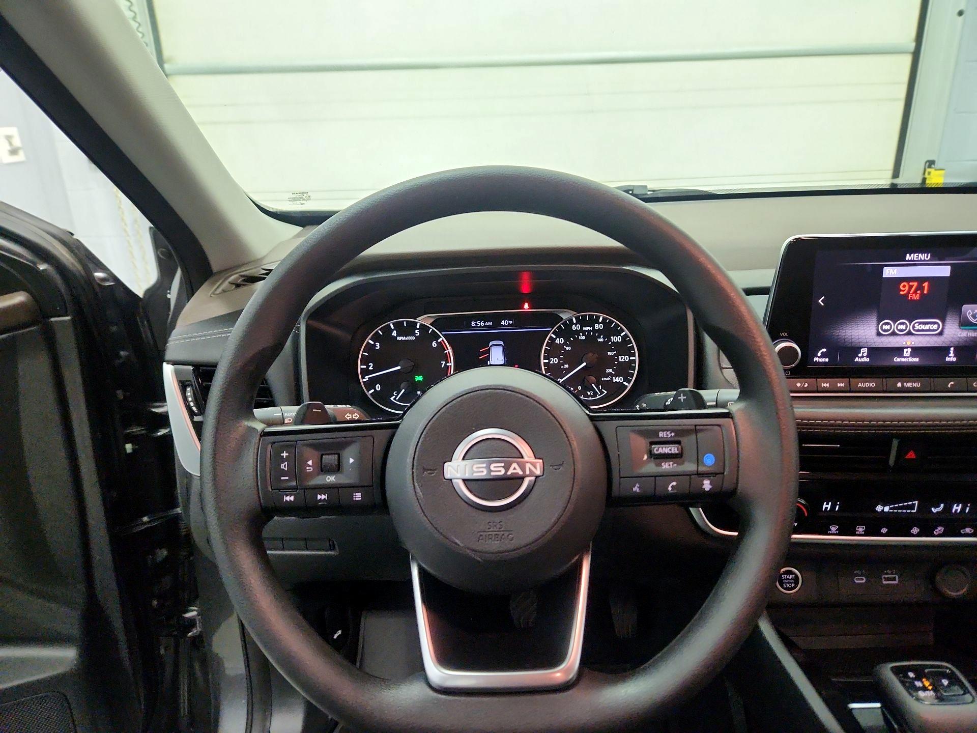 Thumbnail: 2023 Nissan Rogue - 10