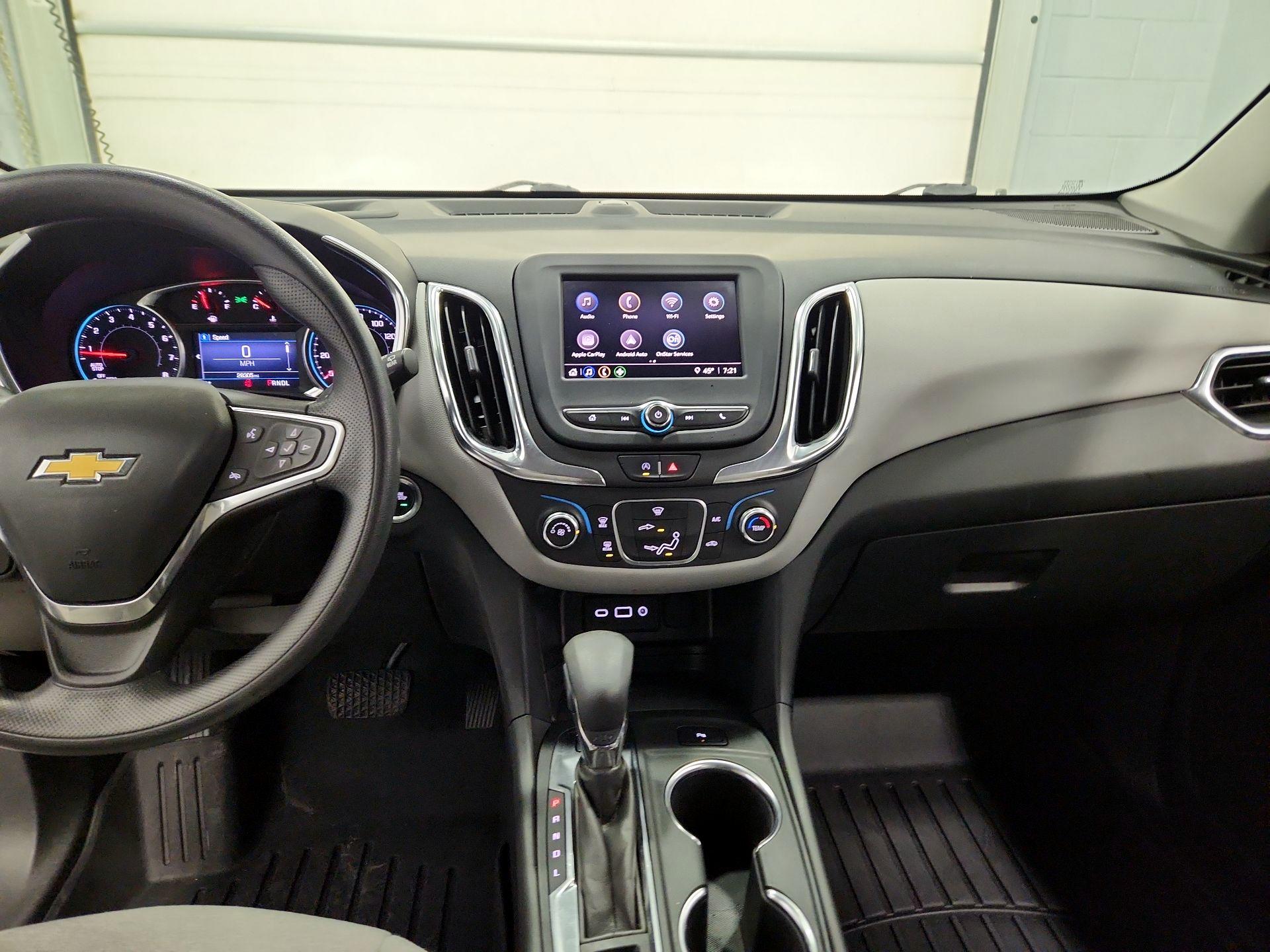 Thumbnail: 2022 Chevrolet Equinox - 9