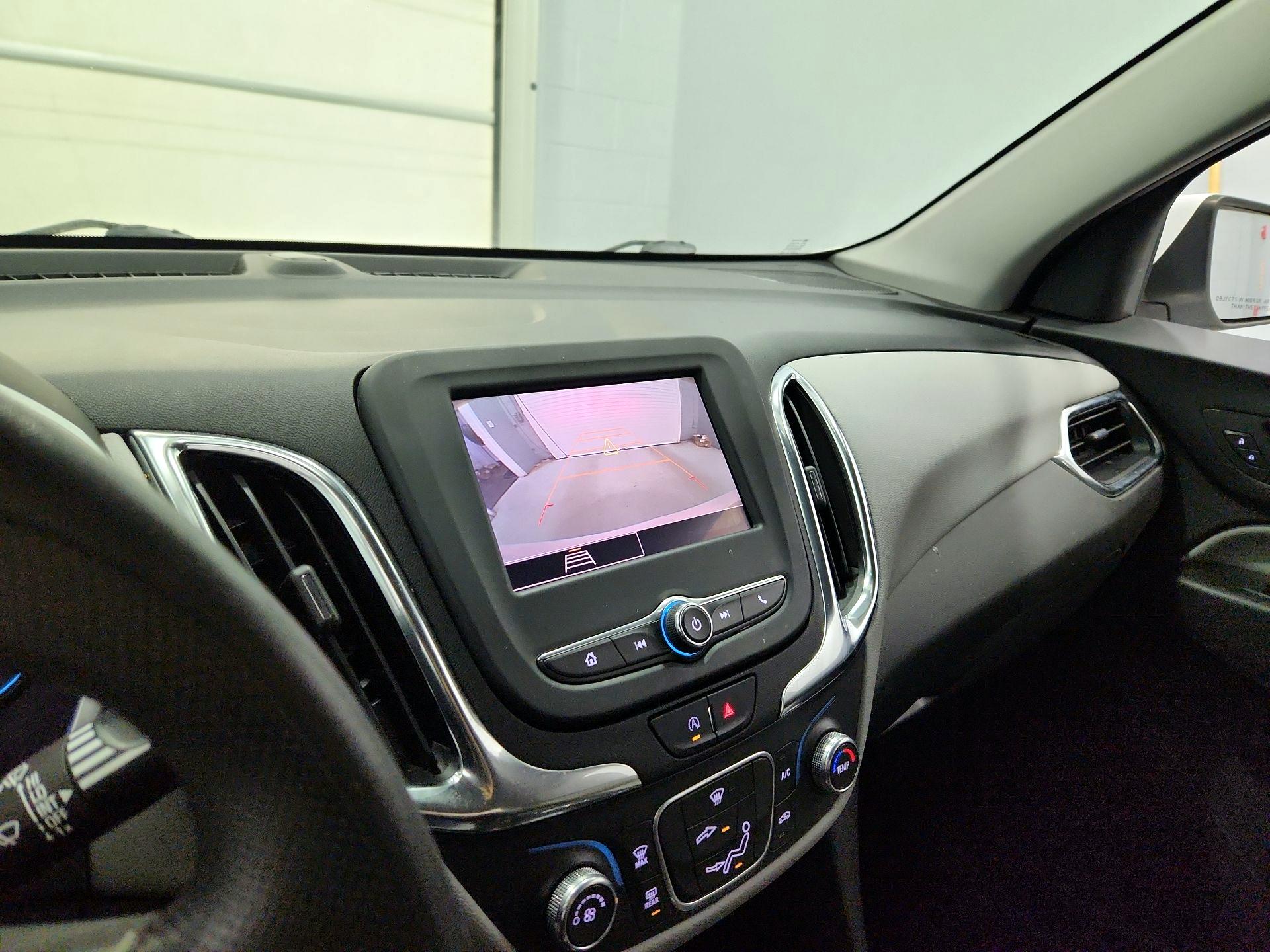 Thumbnail: 2022 Chevrolet Equinox - 14