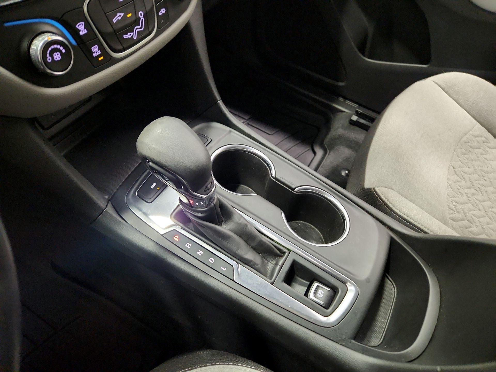 Thumbnail: 2022 Chevrolet Equinox - 17