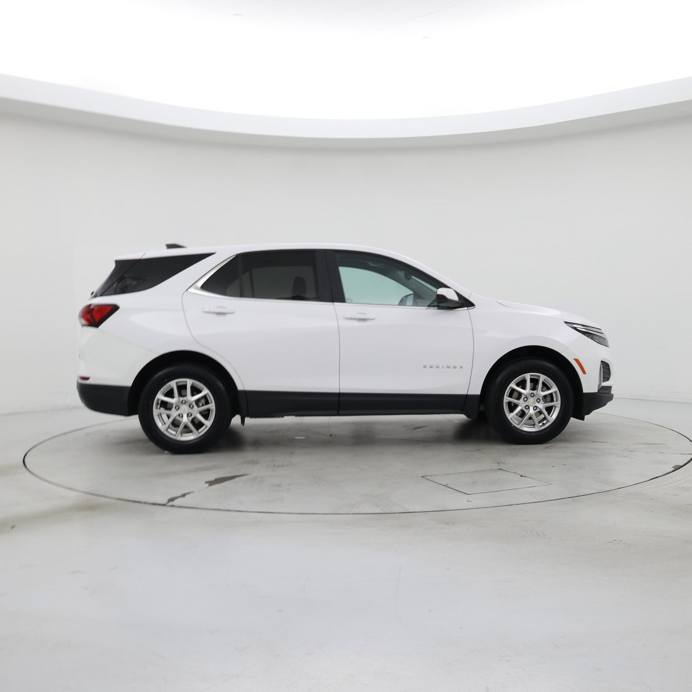 Thumbnail: 2022 Chevrolet Equinox - 7