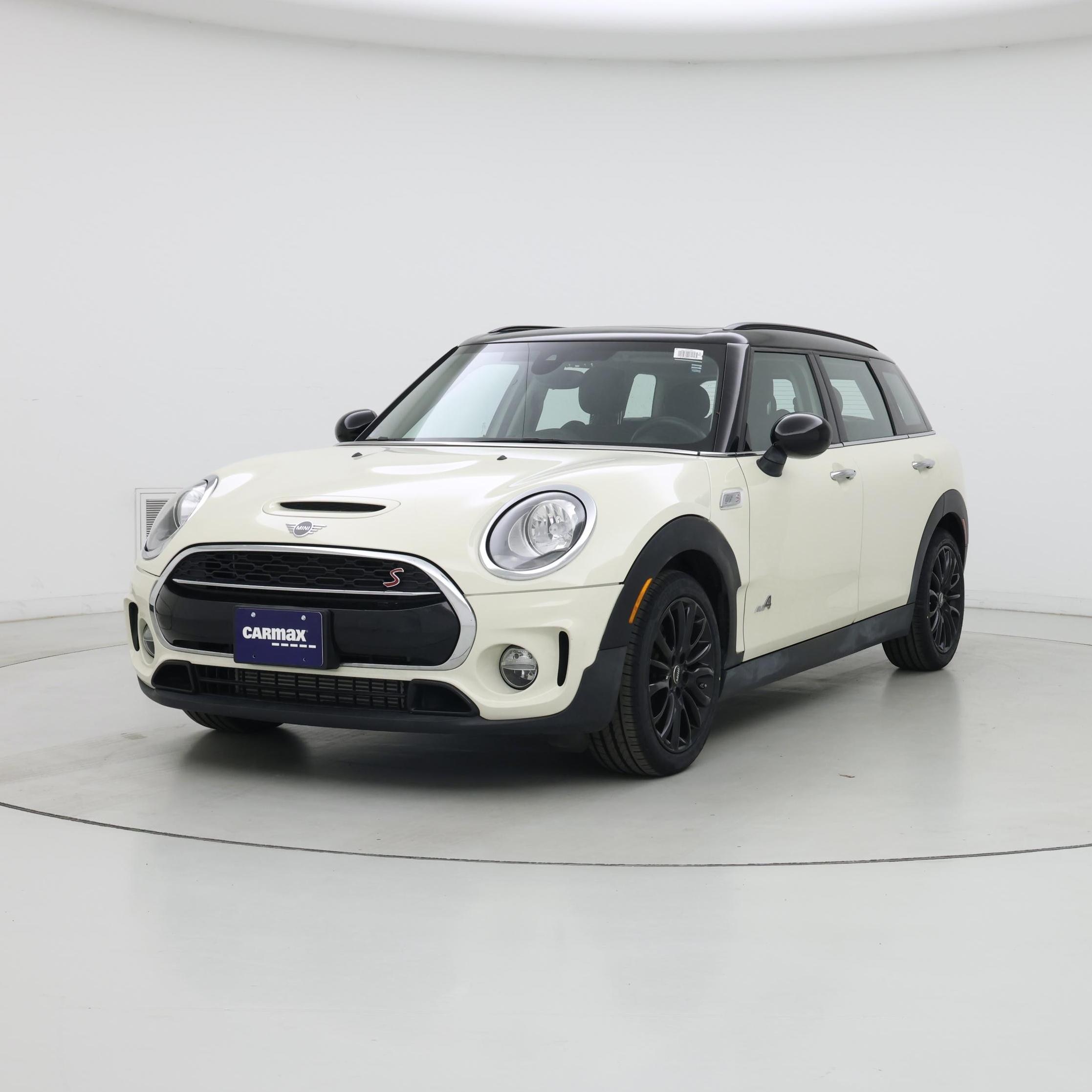Thumbnail: 2019 MINI Cooper Clubman - 4