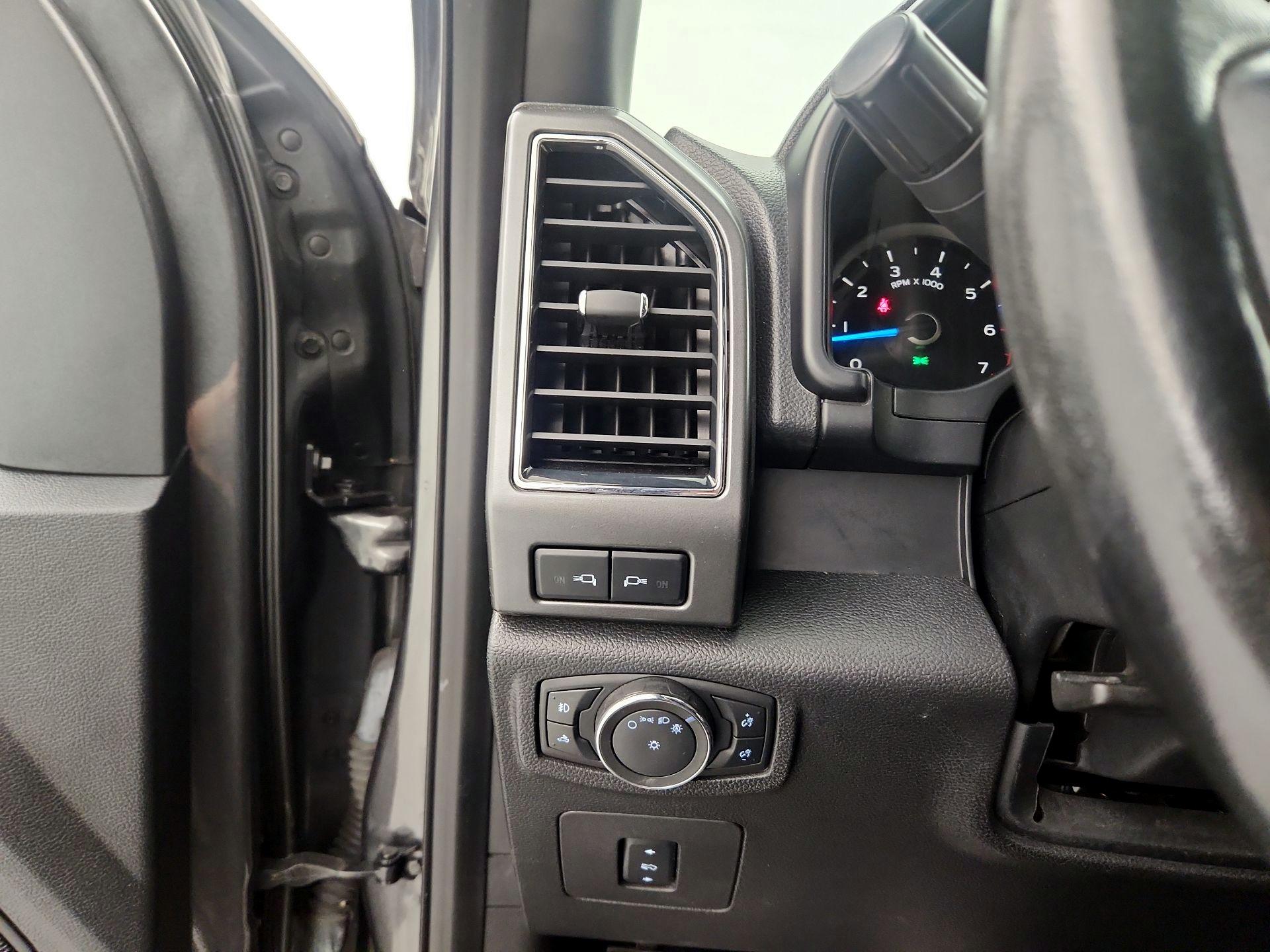 Thumbnail: 2017 Ford F-150 - 13