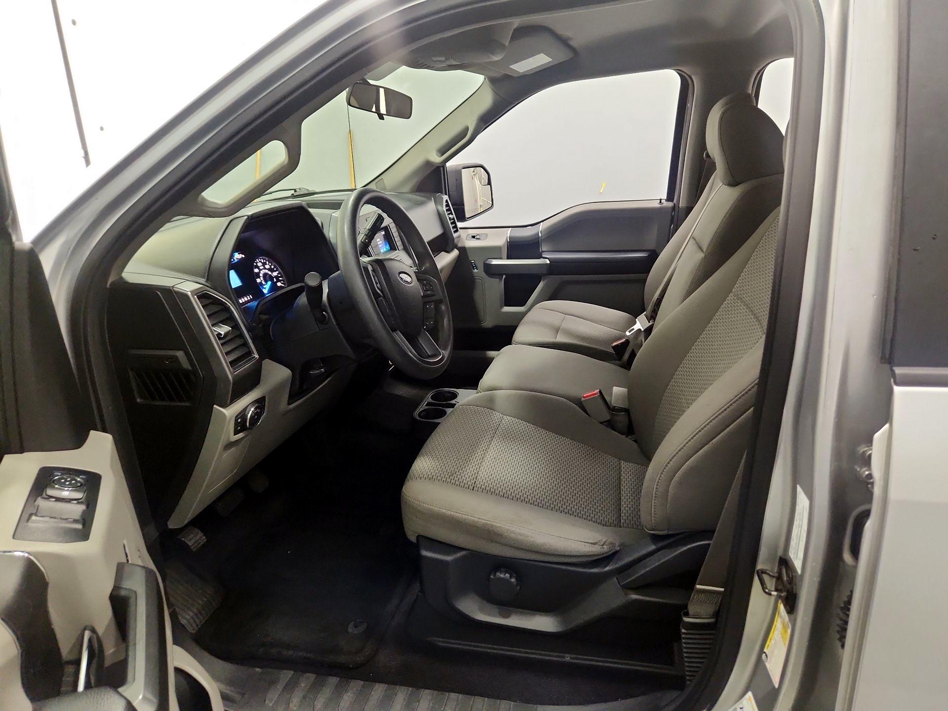 Thumbnail: 2017 Ford F-150 - 11