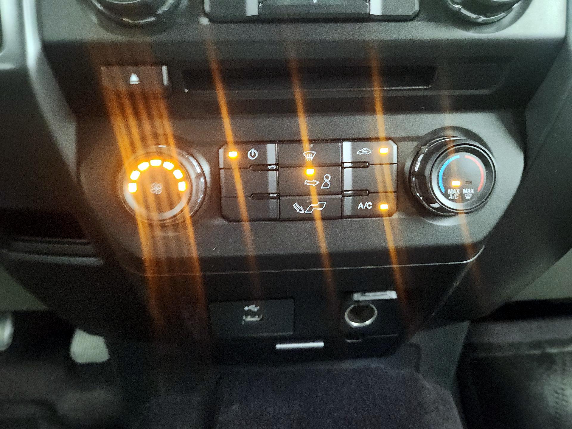 Thumbnail: 2017 Ford F-150 - 15