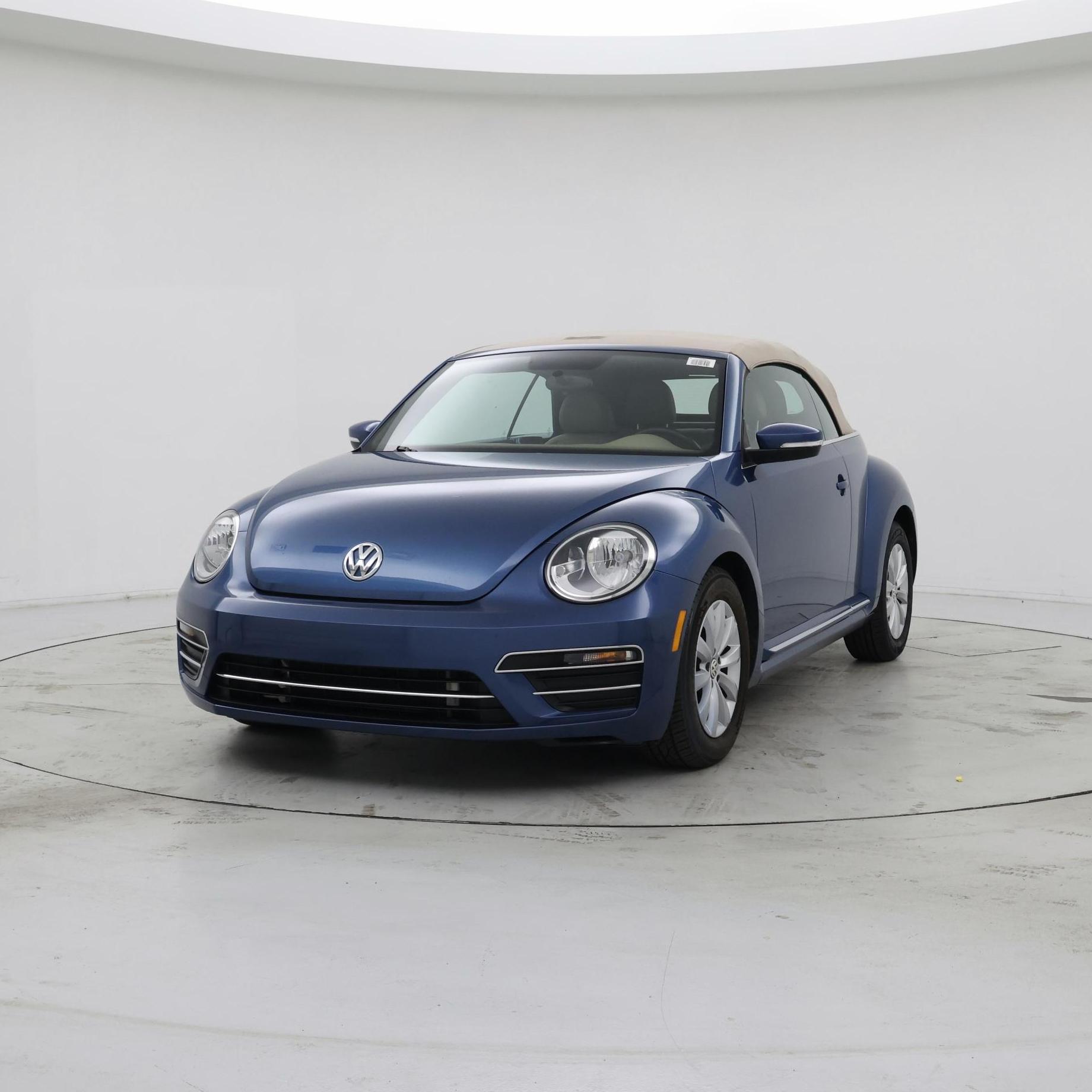 Thumbnail: 2019 Volkswagen Beetle - 4