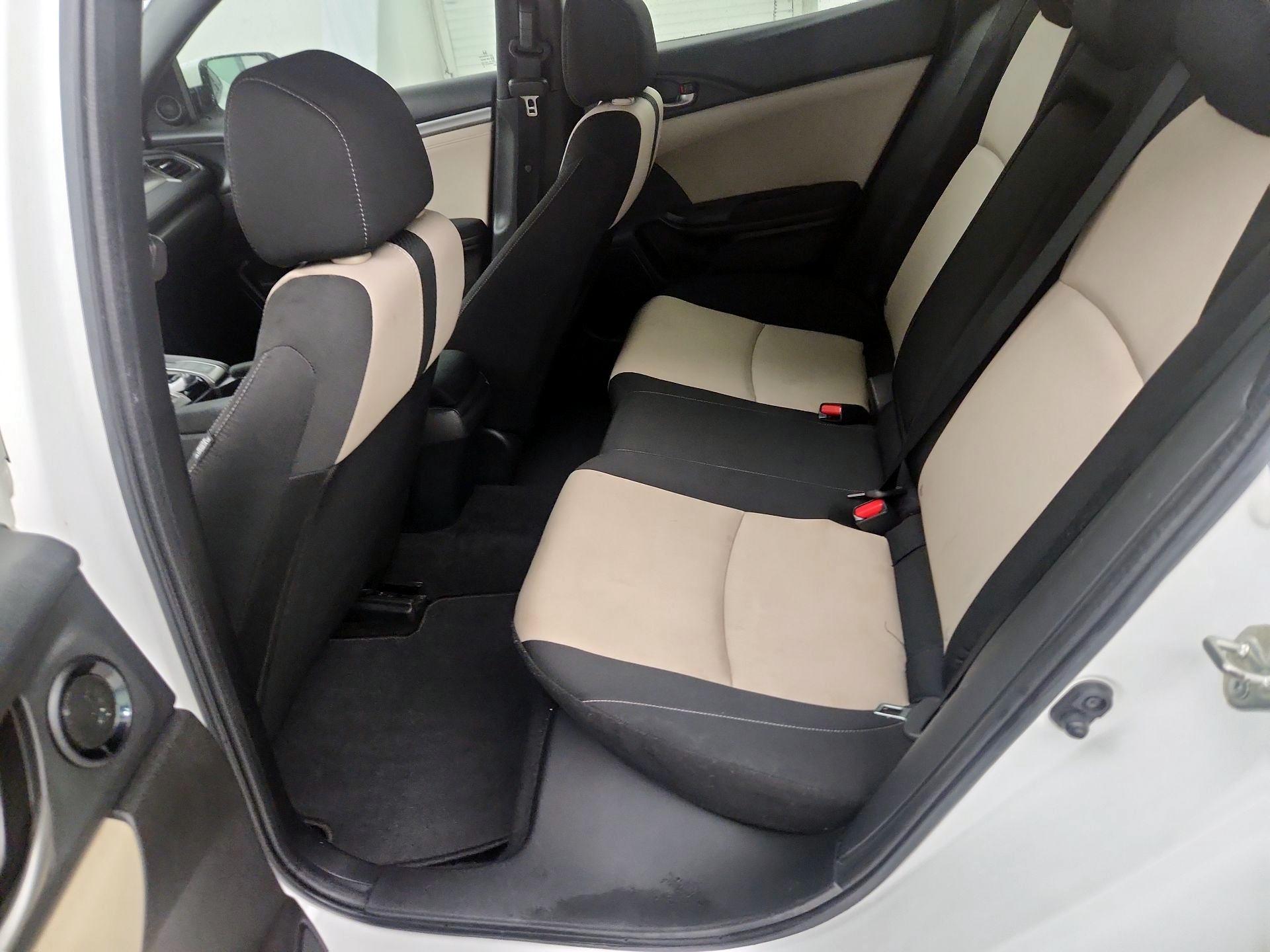 Thumbnail: 2018 Honda Civic - 17