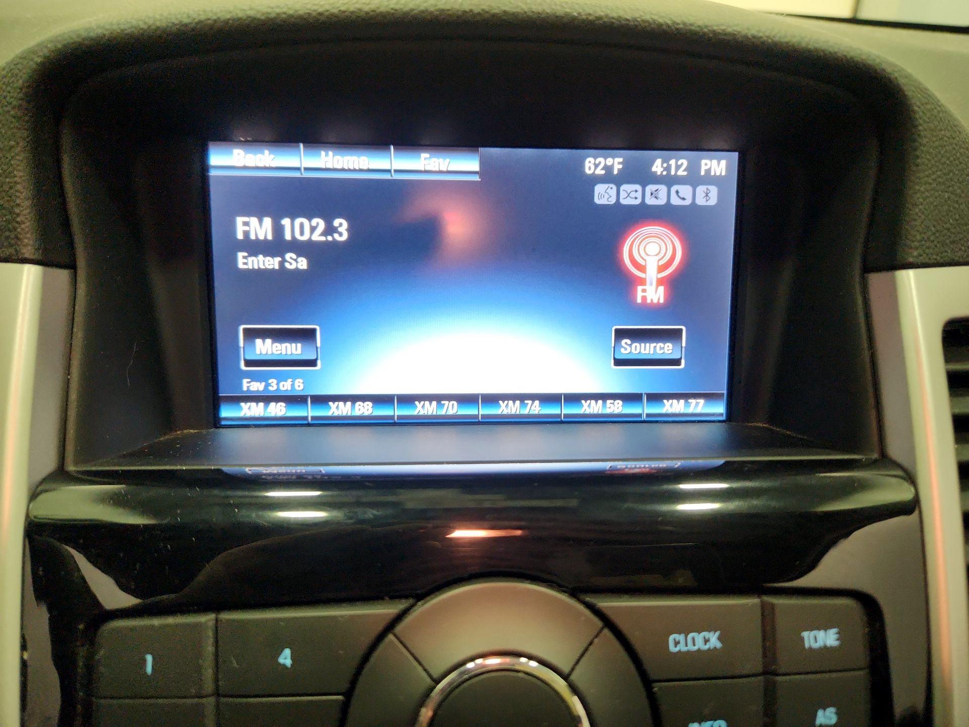 Thumbnail: 2016 Chevrolet Cruze - 15