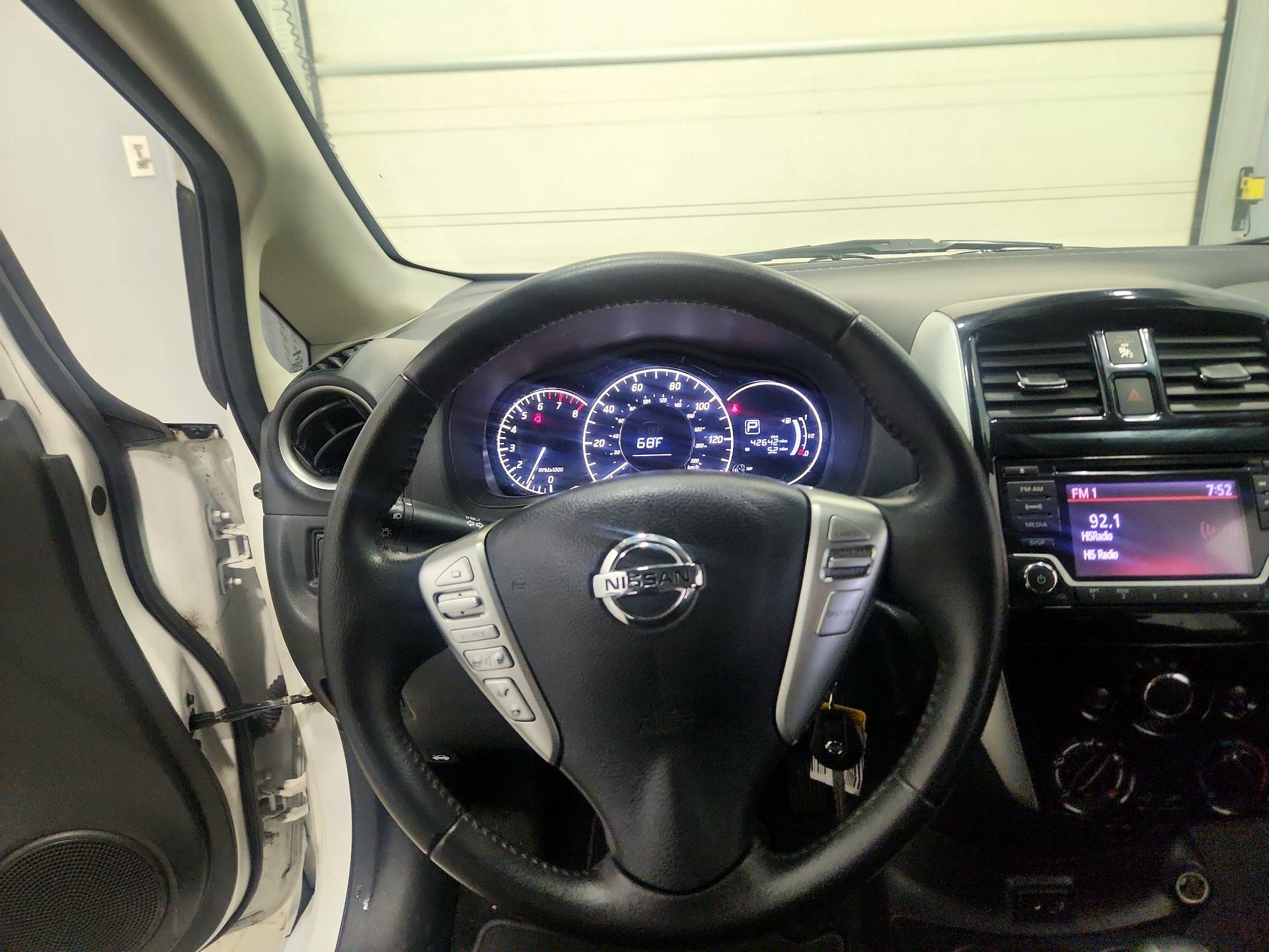 Thumbnail: 2017 Nissan Versa Note - 10