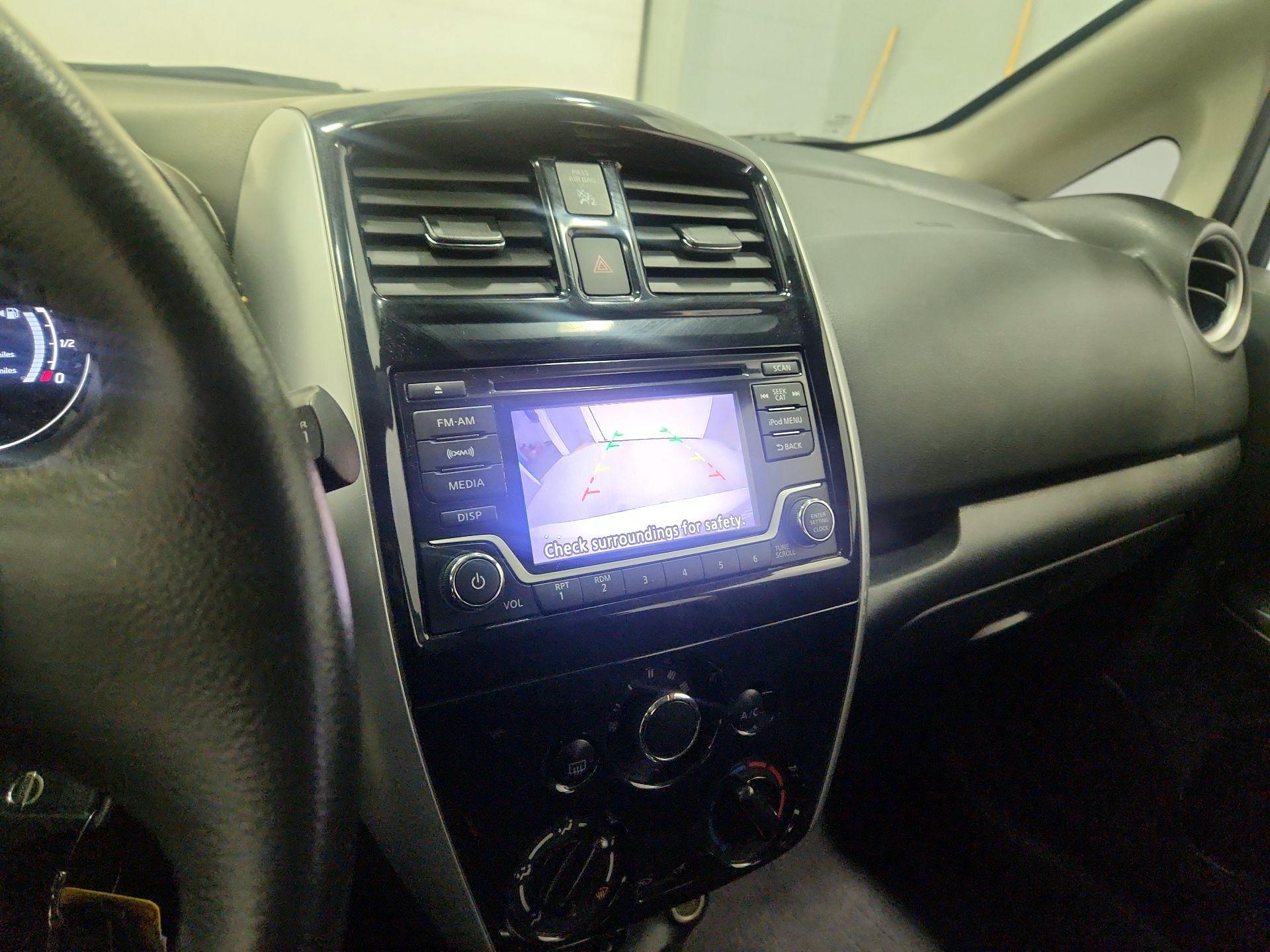 Thumbnail: 2017 Nissan Versa Note - 14