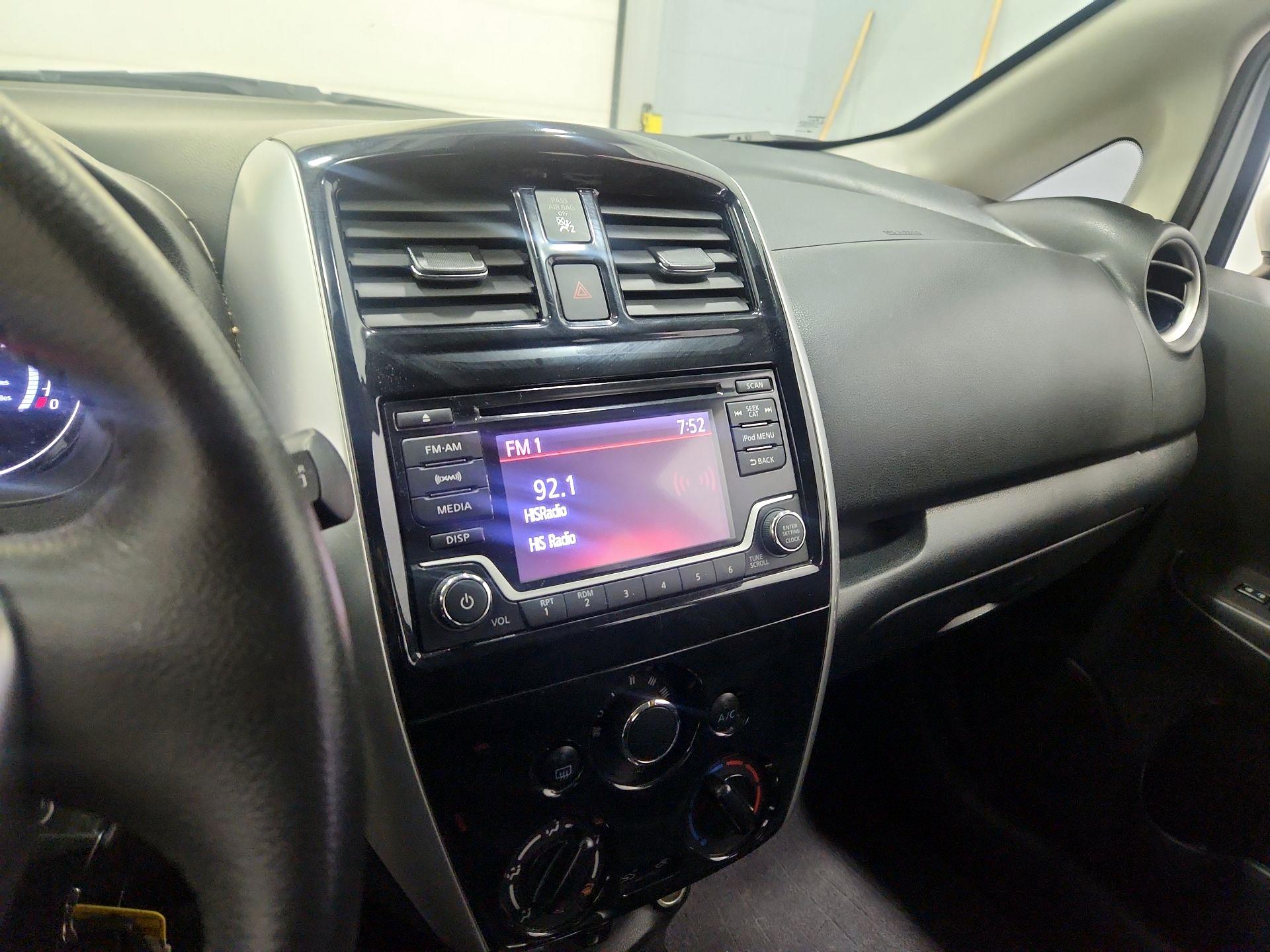 Thumbnail: 2017 Nissan Versa Note - 15