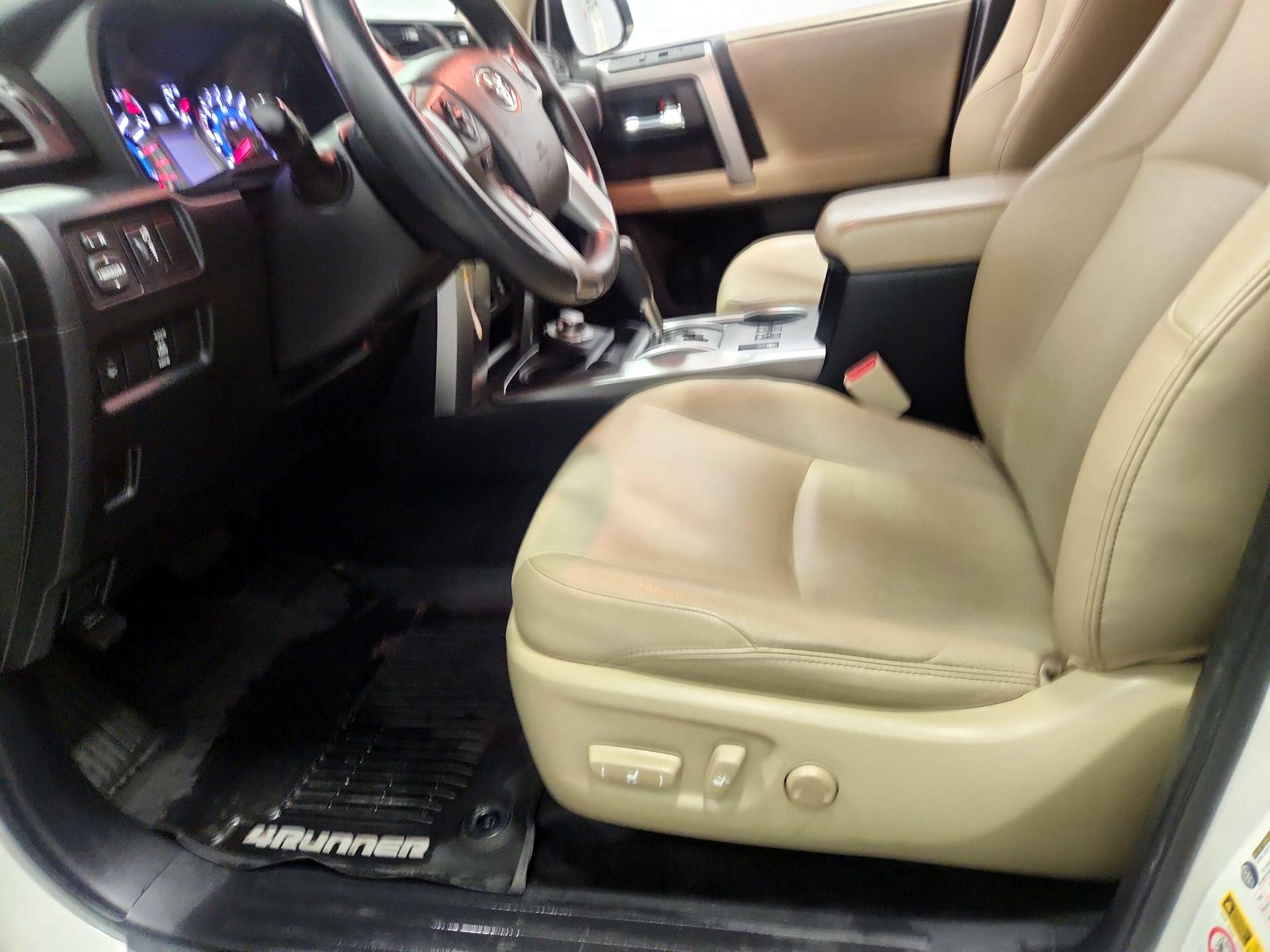 Thumbnail: 2018 Toyota 4Runner - 11