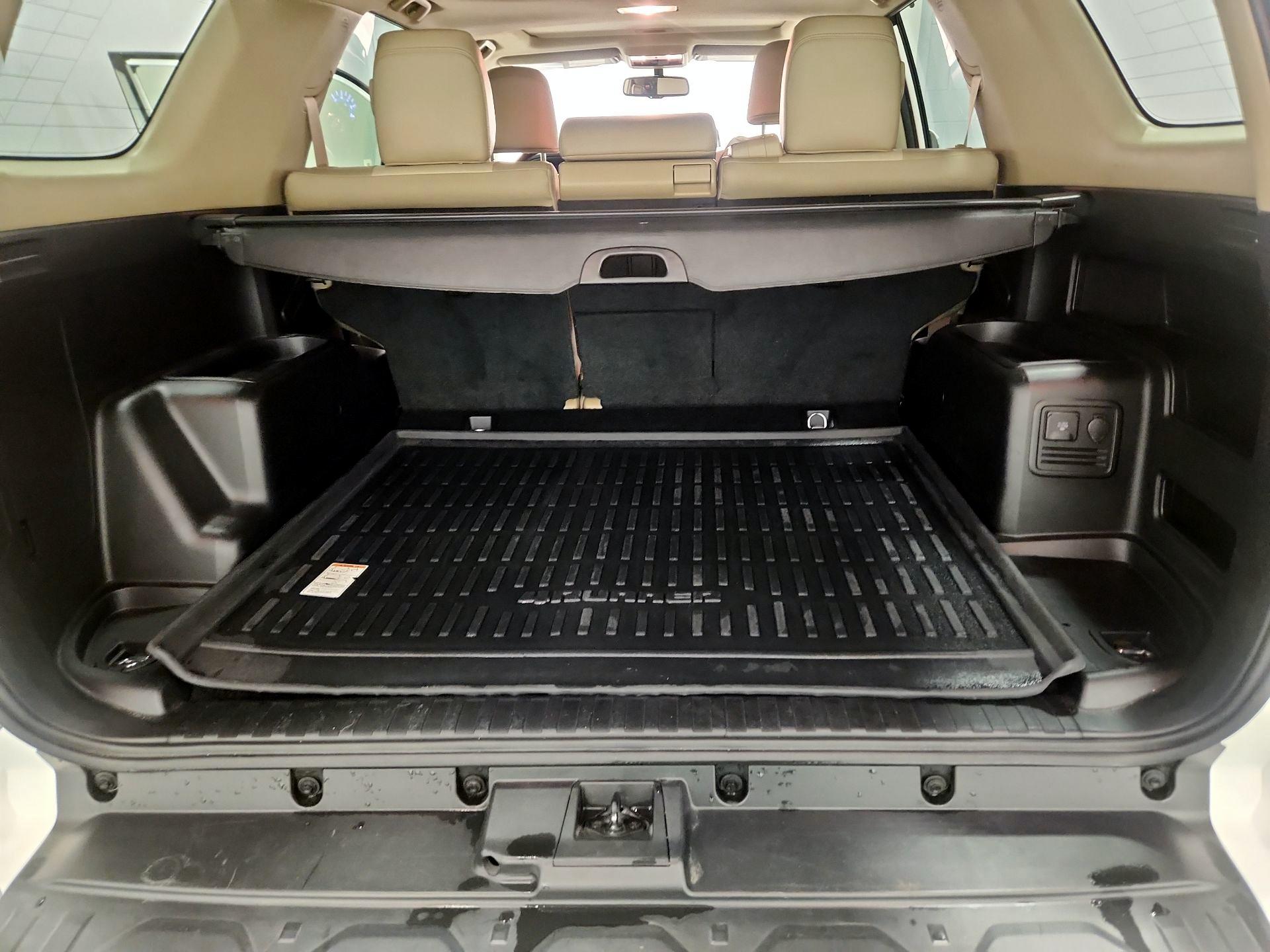 Thumbnail: 2018 Toyota 4Runner - 20