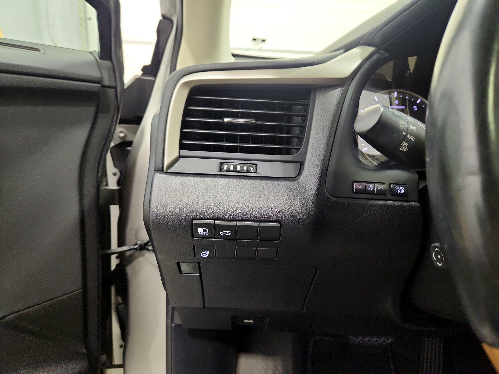 Thumbnail: 2021 Lexus RX - 13