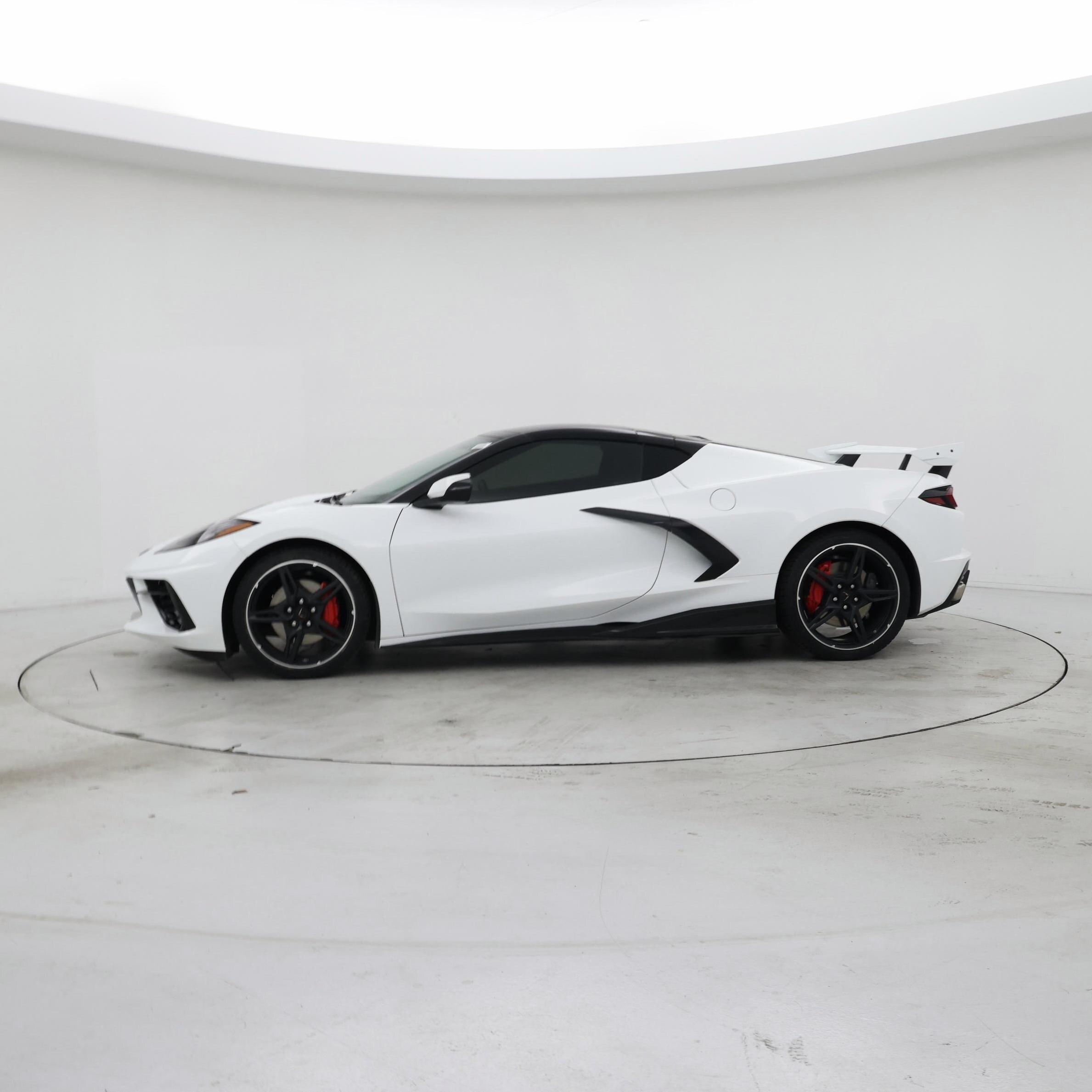 Thumbnail: 2021 Chevrolet Corvette - 3