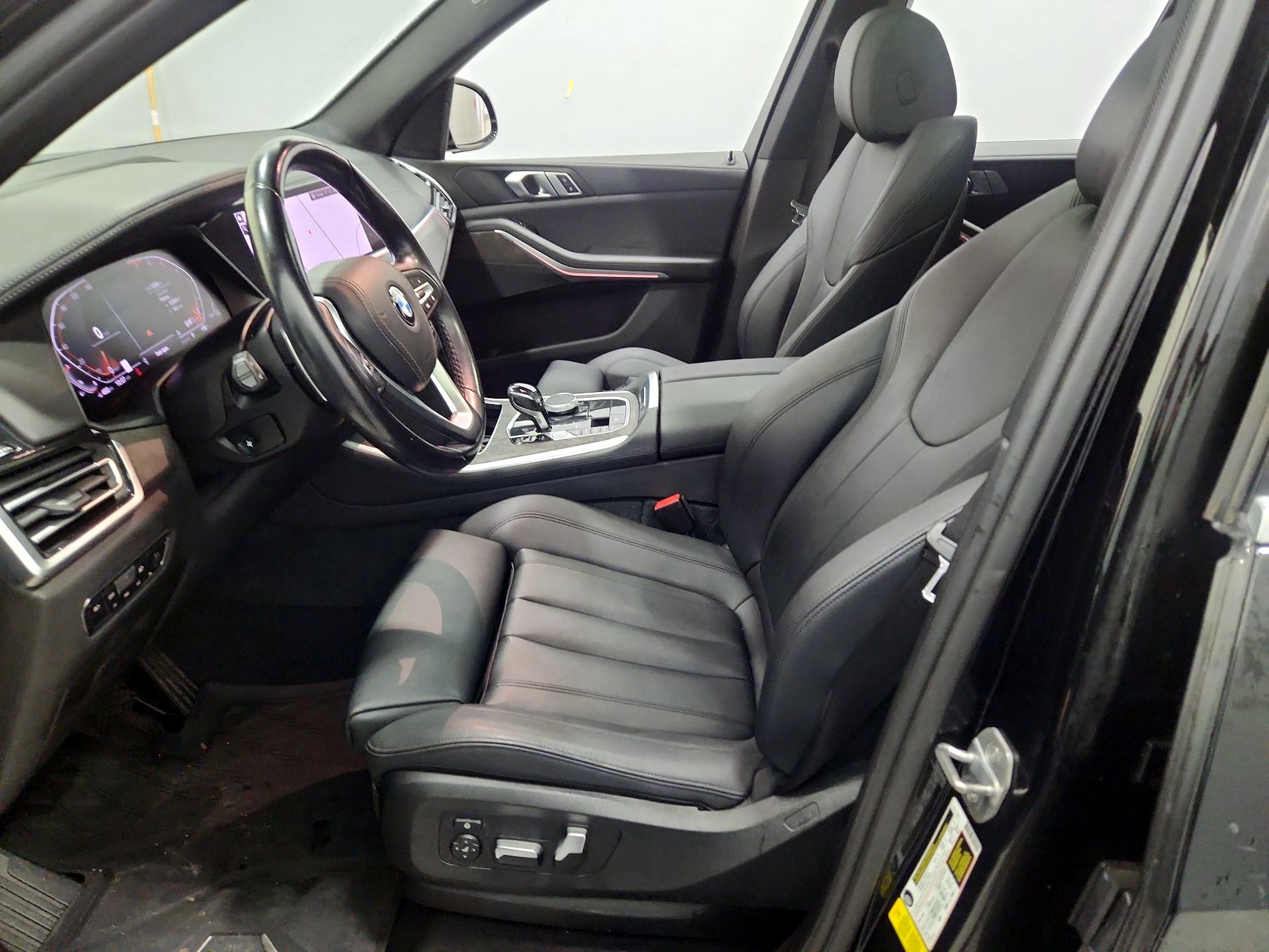 Thumbnail: 2020 BMW X5 - 11