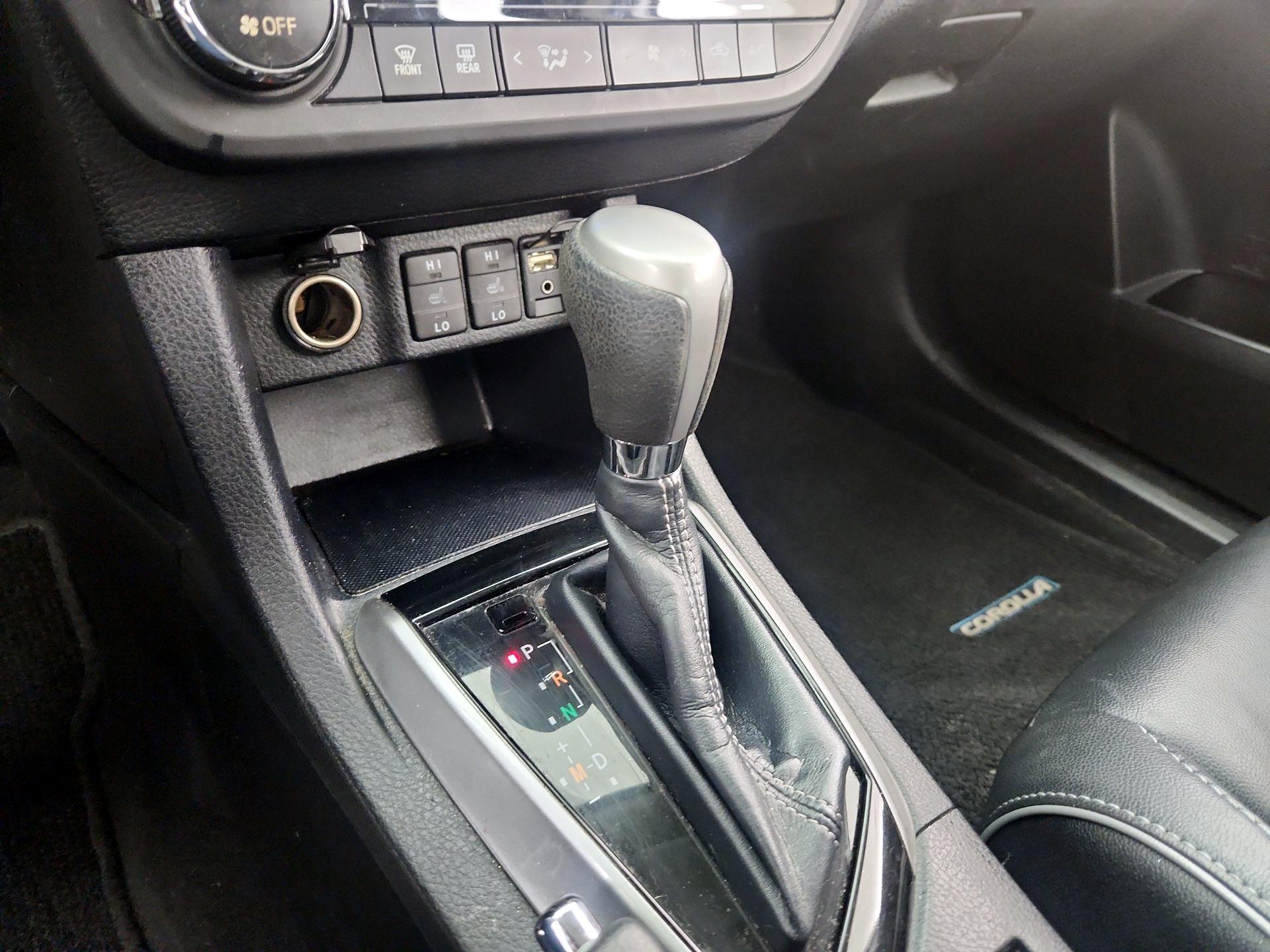 Thumbnail: 2014 Toyota Corolla - 17