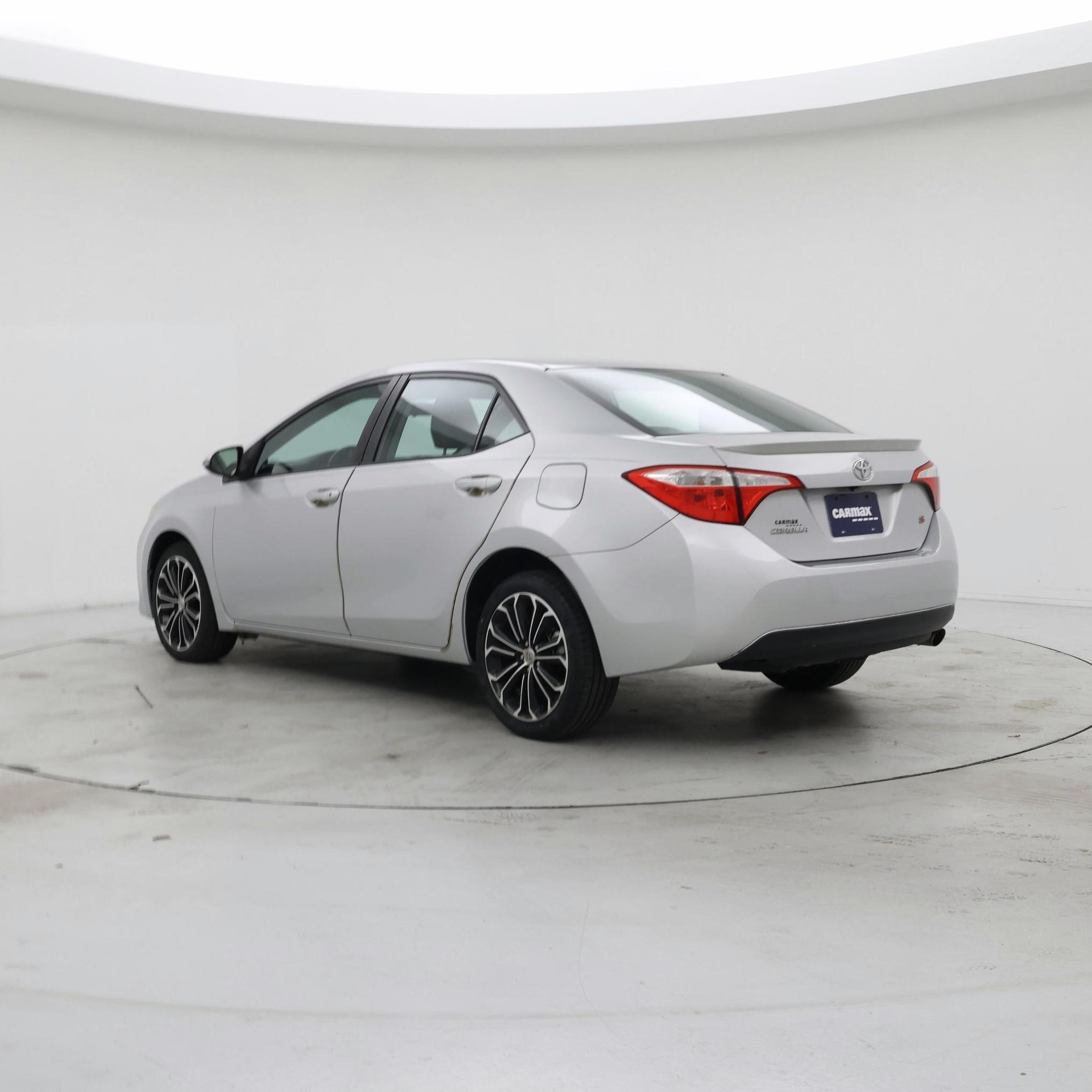 Thumbnail: 2014 Toyota Corolla - 2