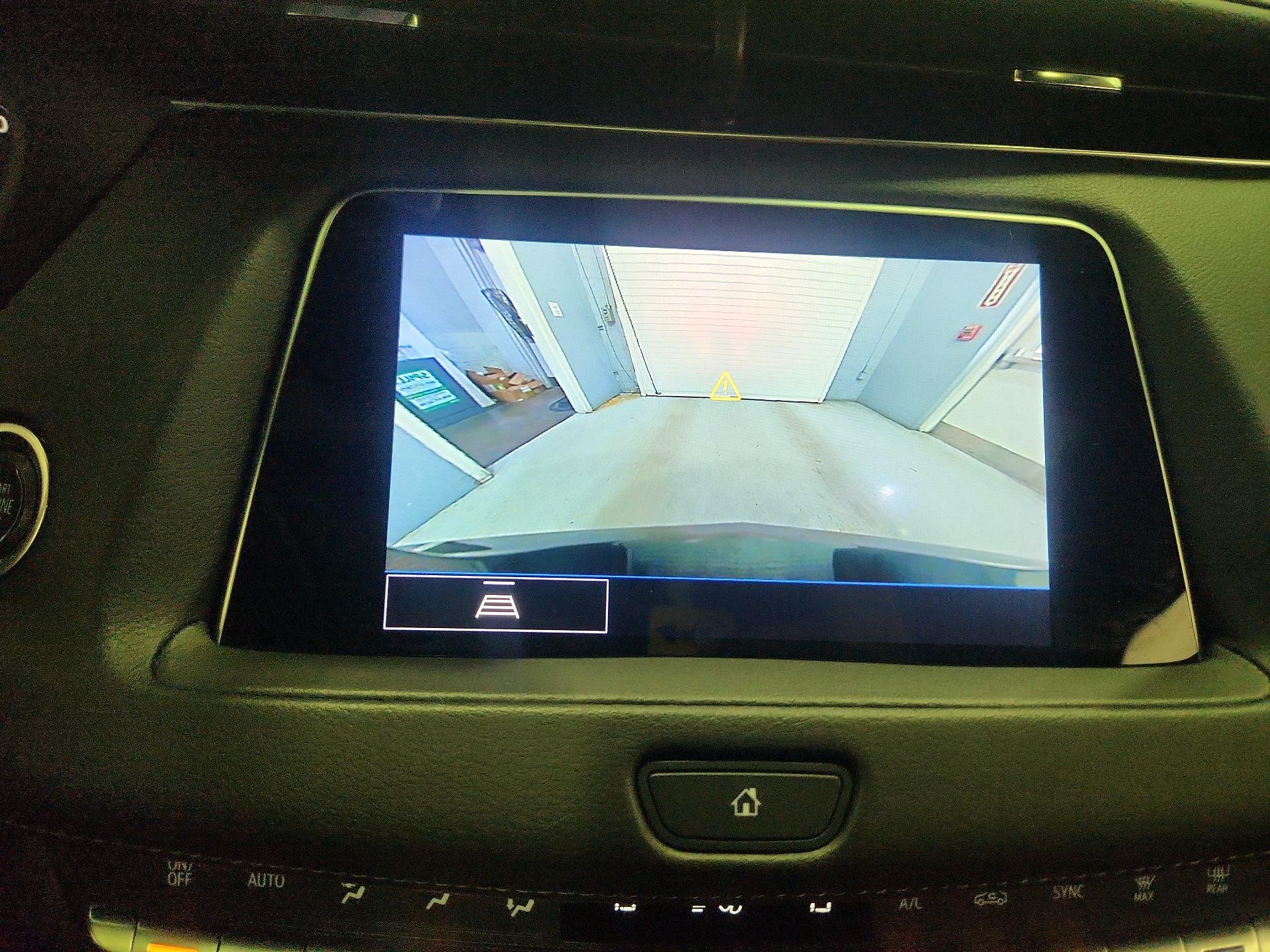 Thumbnail: 2023 Cadillac XT4 - 14