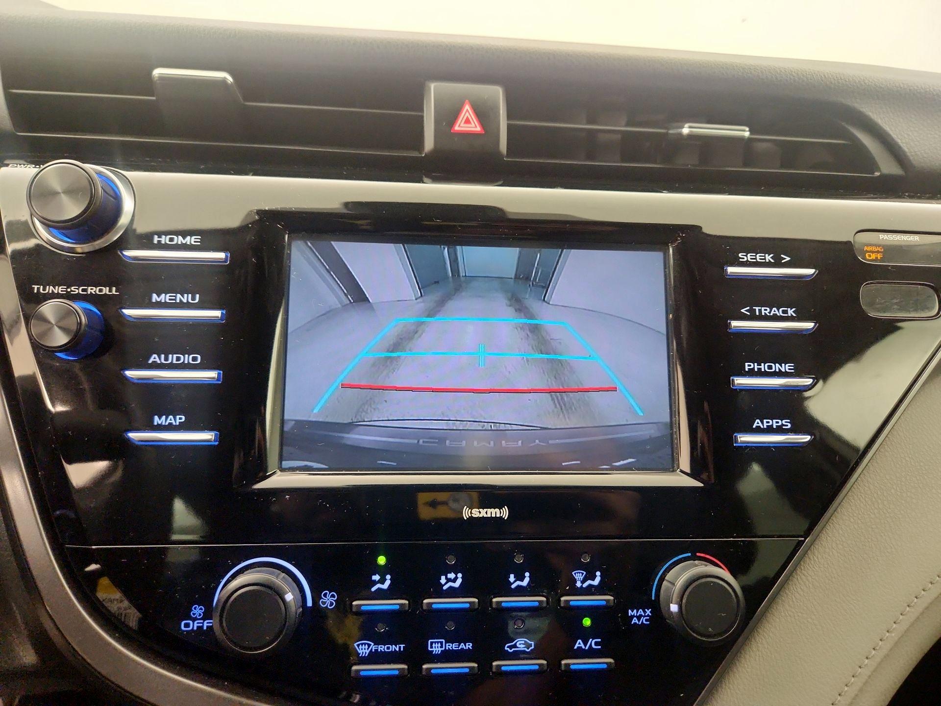 Thumbnail: 2020 Toyota Camry - 14