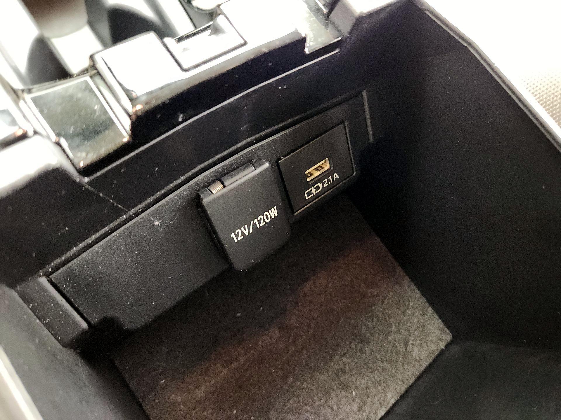 Thumbnail: 2020 Toyota Corolla - 18