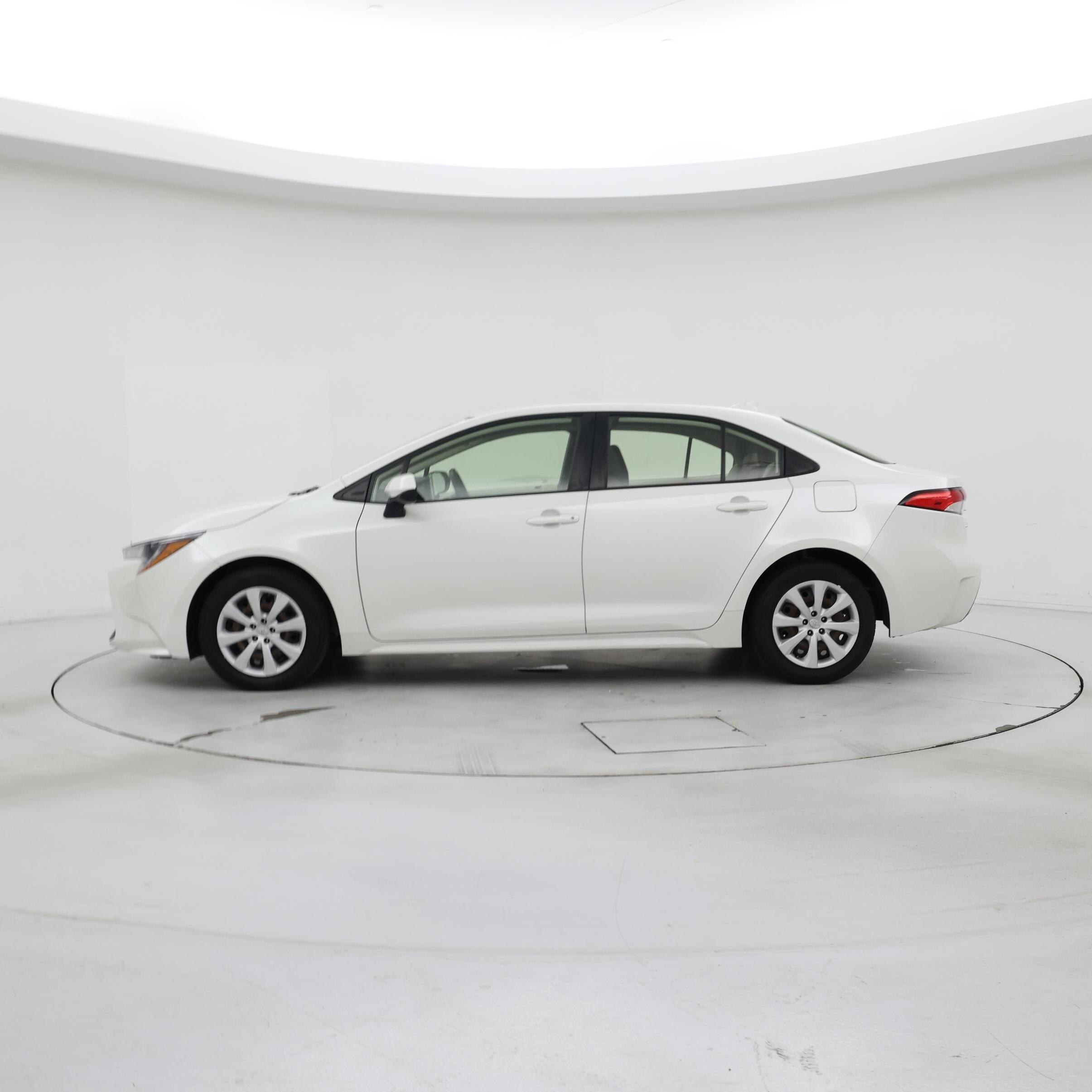 Thumbnail: 2020 Toyota Corolla - 3