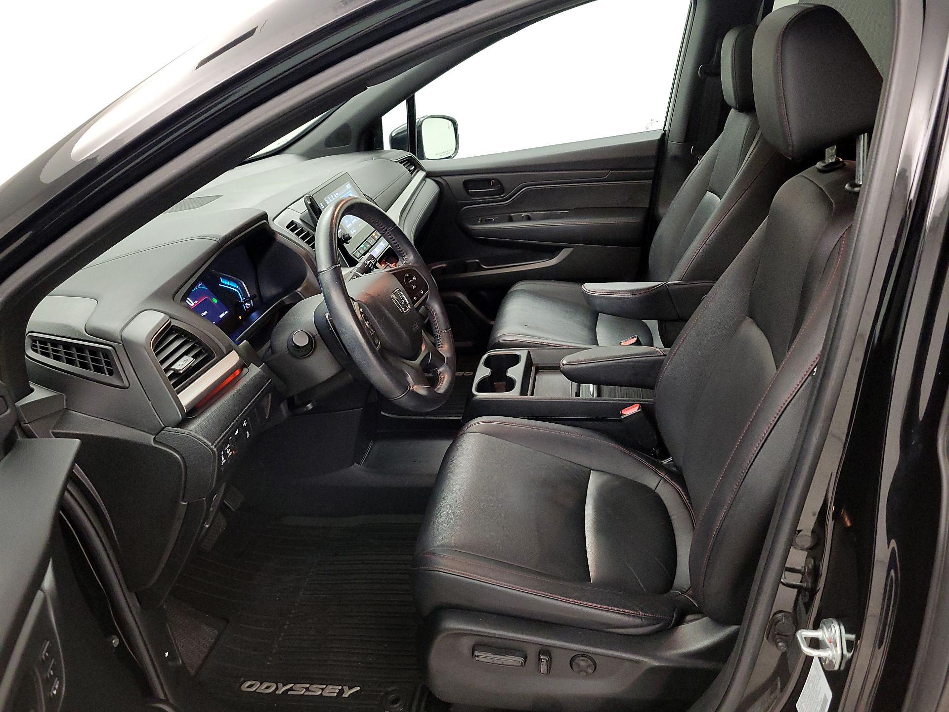 Thumbnail: 2023 Honda Odyssey - 11