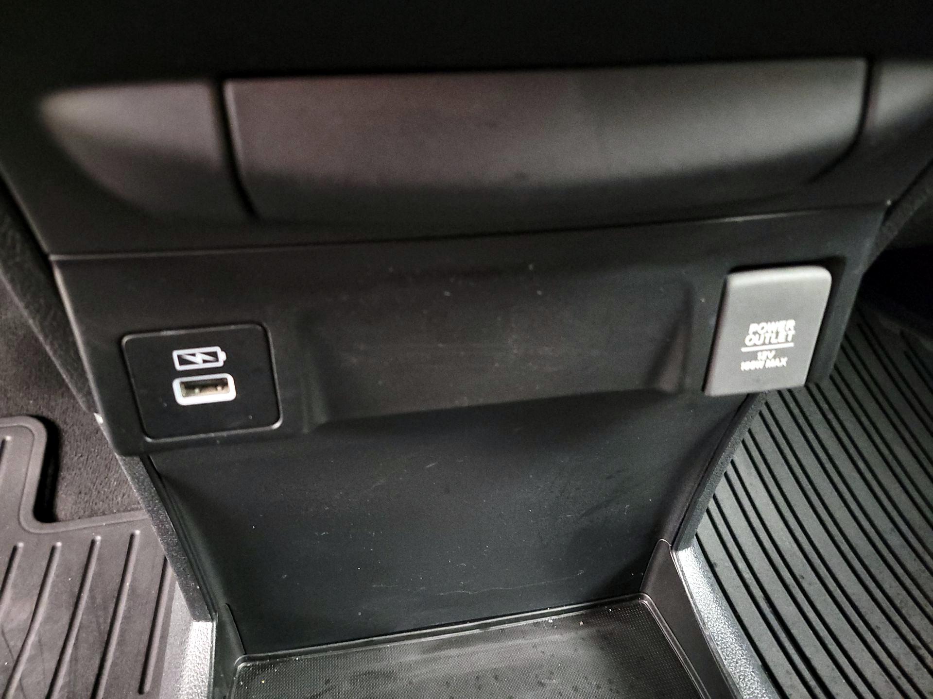 Thumbnail: 2023 Honda Odyssey - 18