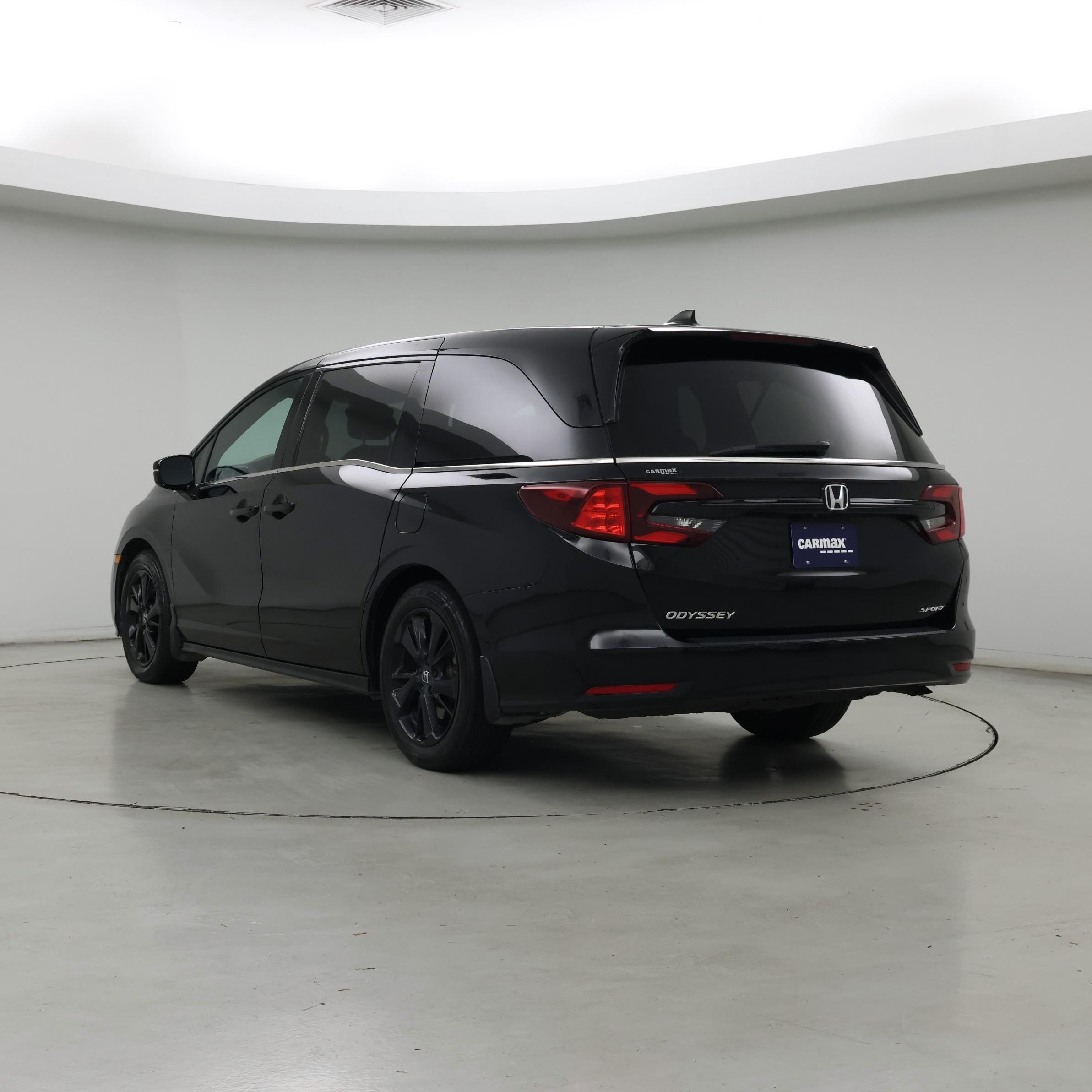 Thumbnail: 2023 Honda Odyssey - 2