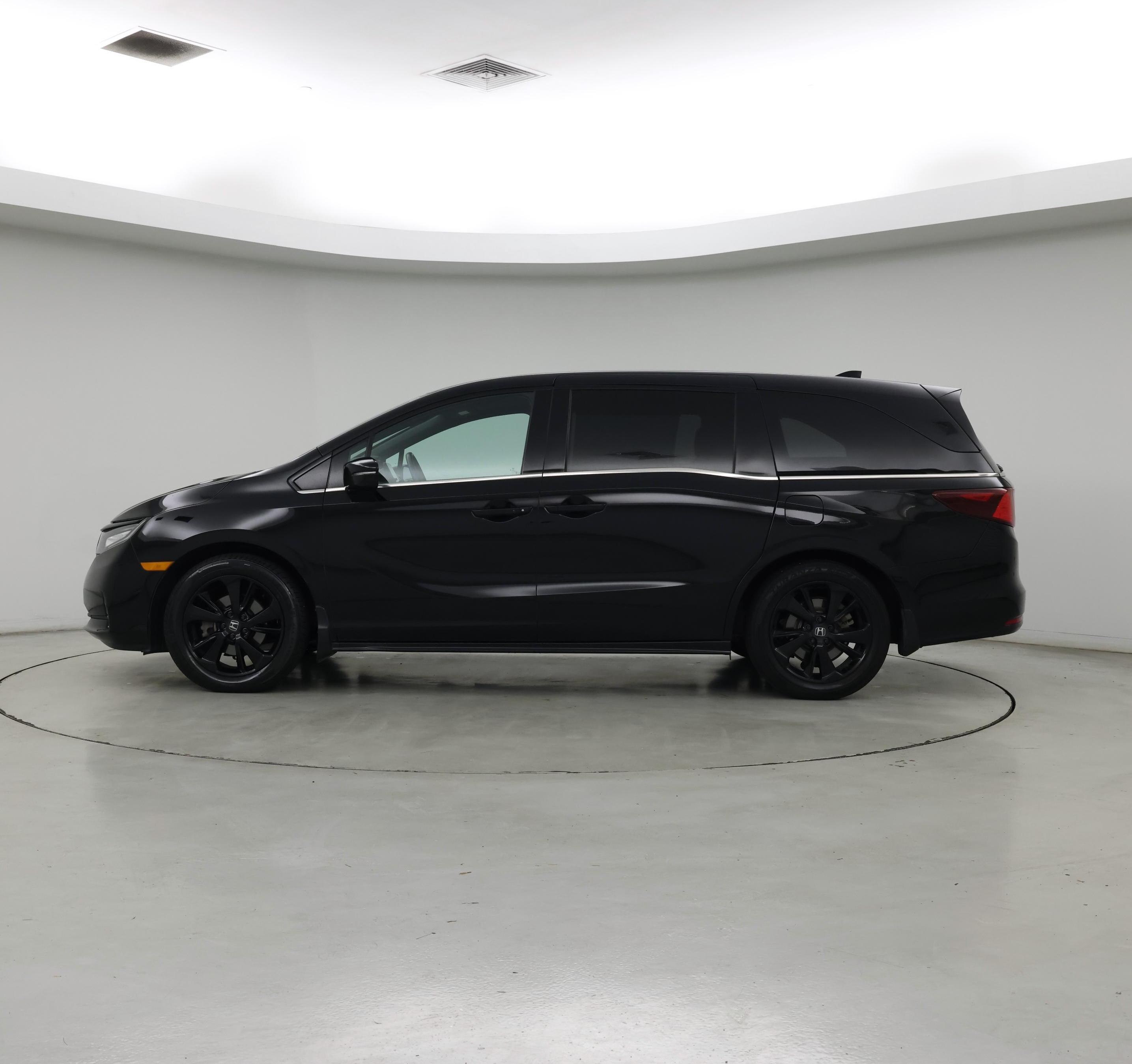 Thumbnail: 2023 Honda Odyssey - 3