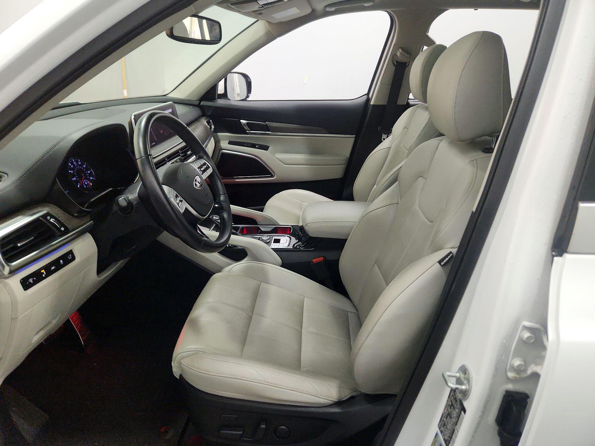 Thumbnail: 2021 Kia Telluride - 11