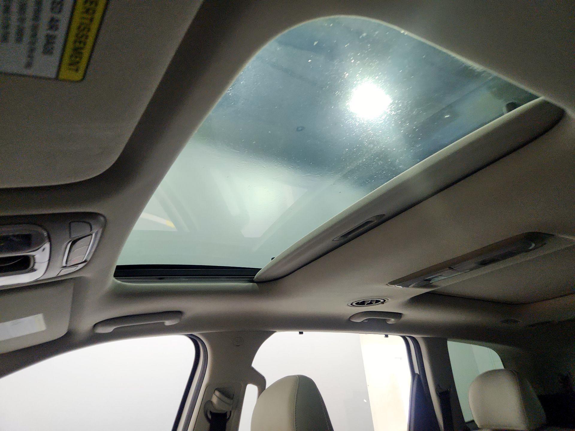 Thumbnail: 2021 Kia Telluride - 20