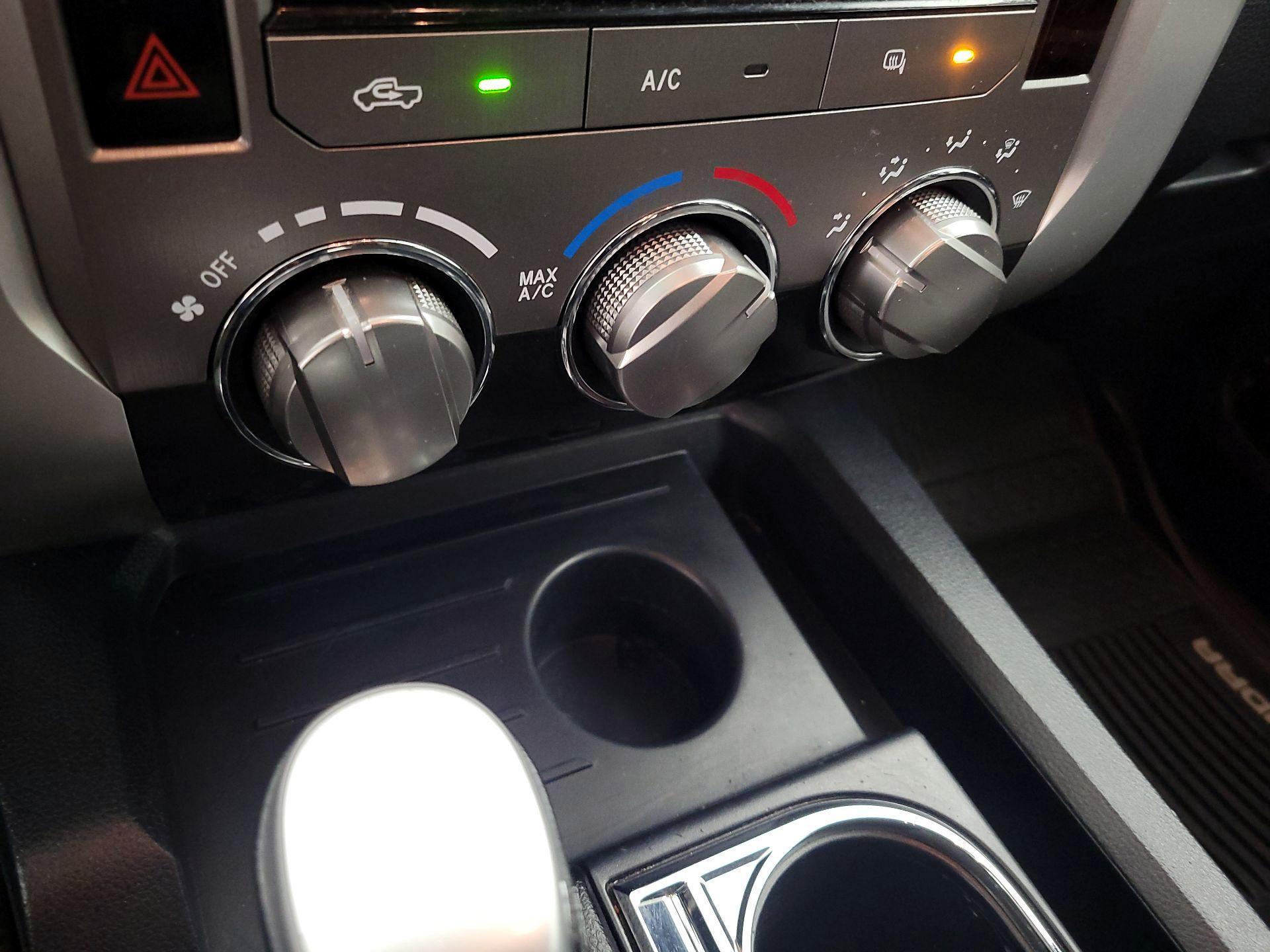 Thumbnail: 2019 Toyota Tundra - 16