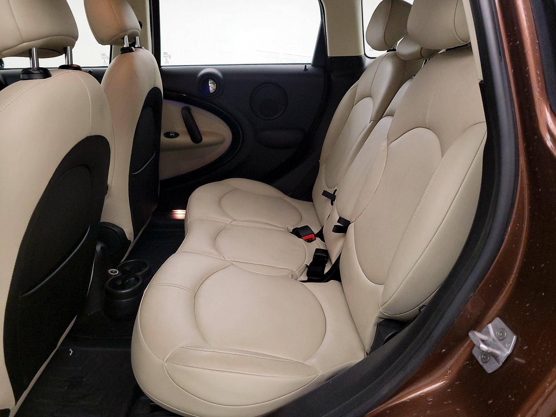 Thumbnail: 2016 MINI Cooper Countryman - 18