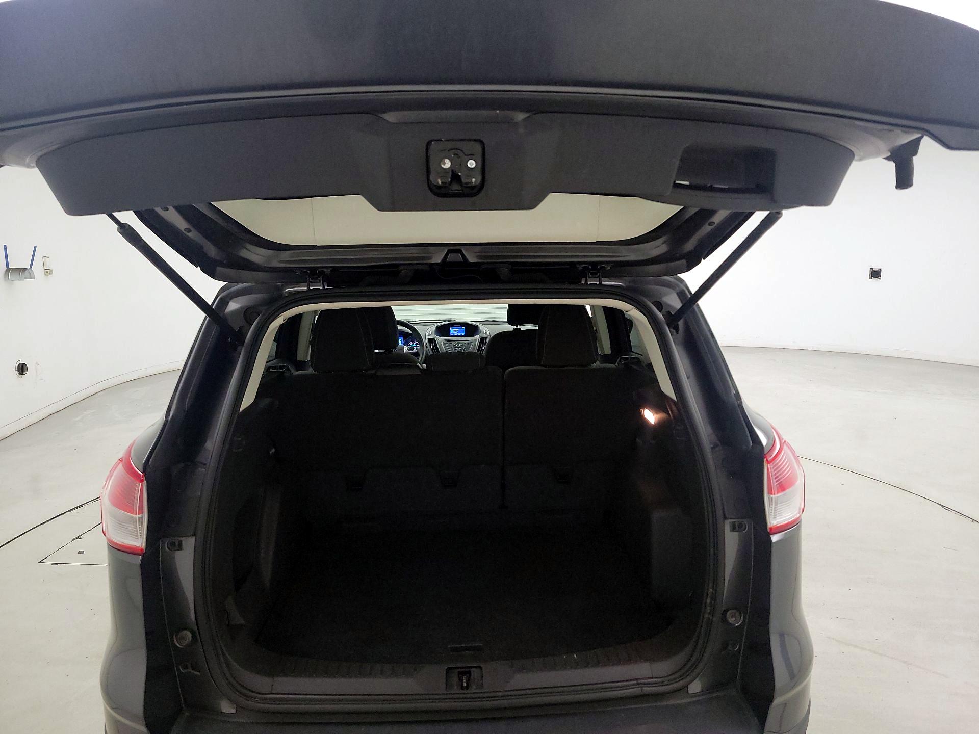 Thumbnail: 2015 Ford Escape - 20