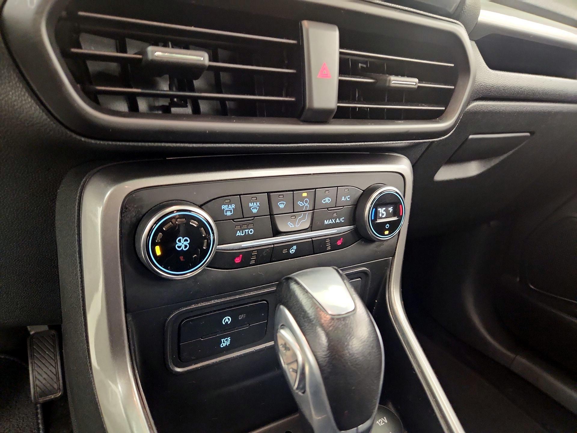 Thumbnail: 2020 Ford EcoSport - 17