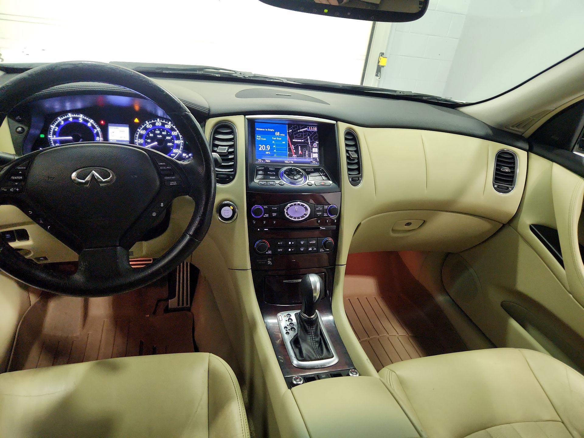 Thumbnail: 2017 INFINITI QX50 - 9