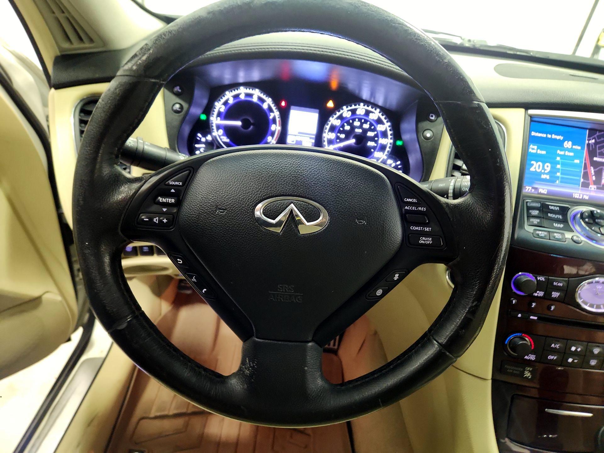 Thumbnail: 2017 INFINITI QX50 - 10
