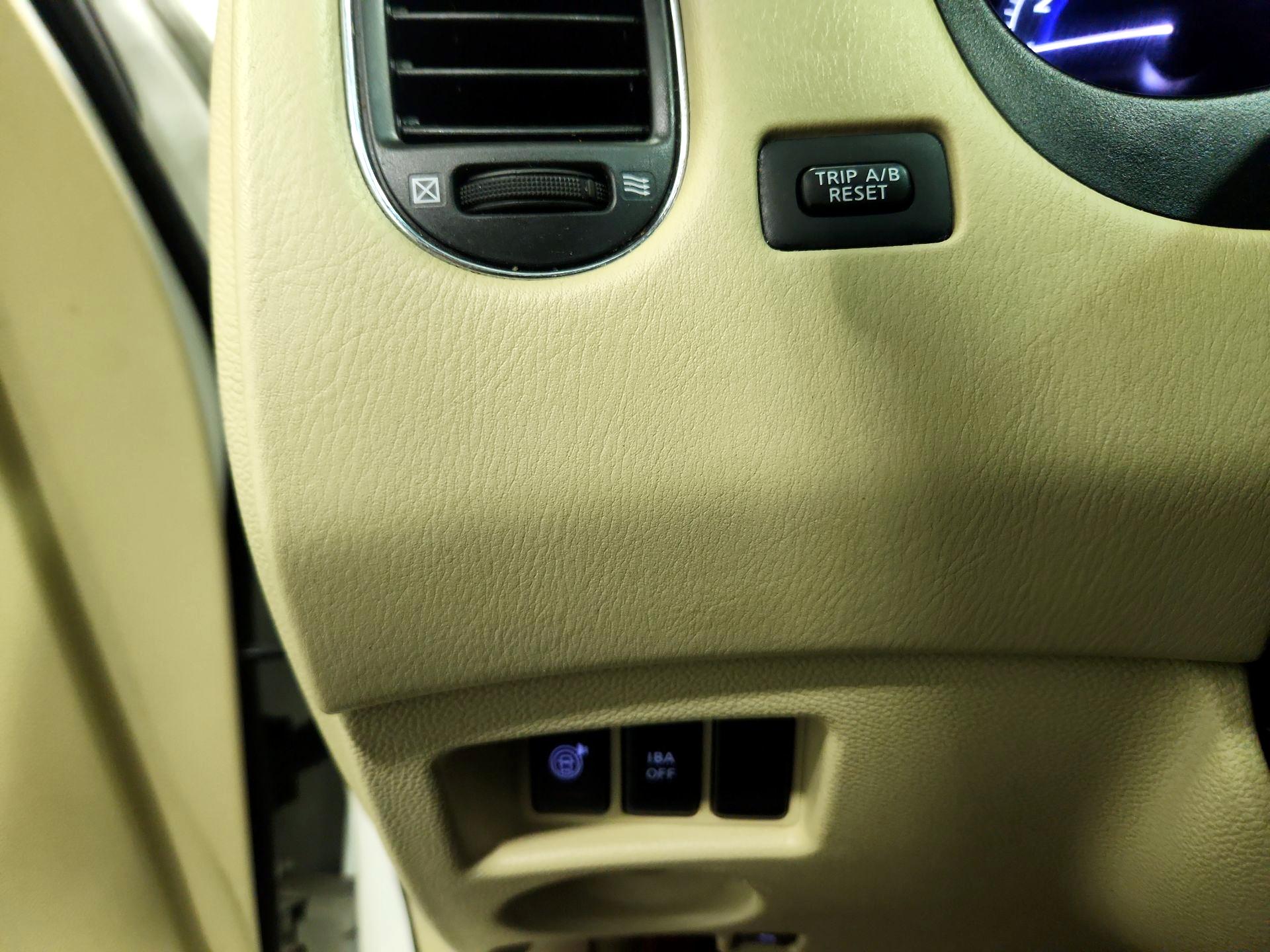 Thumbnail: 2017 INFINITI QX50 - 13