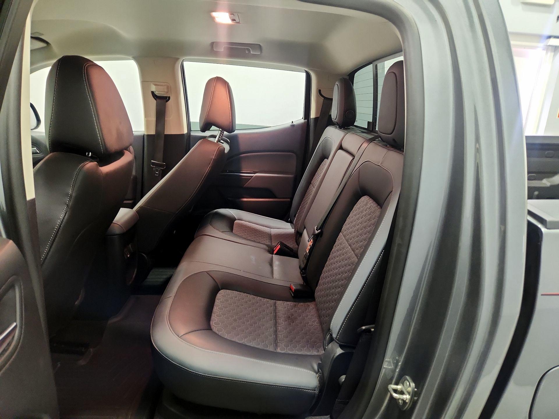 Thumbnail: 2021 Chevrolet Colorado - 19