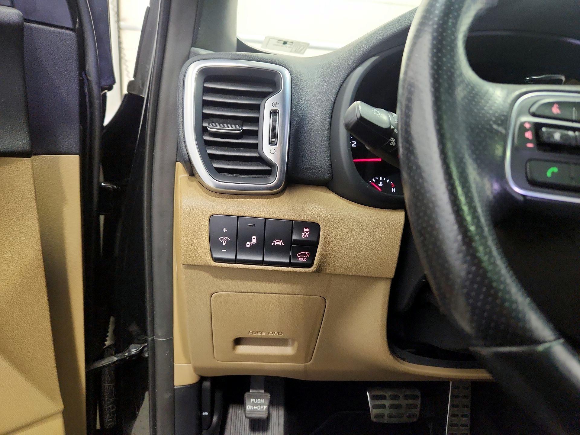 Thumbnail: 2017 Kia Sportage - 13