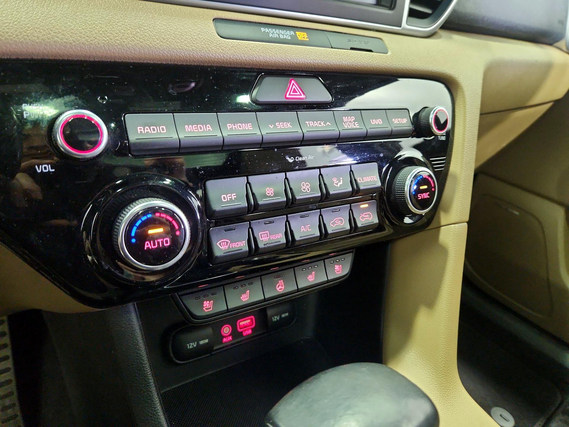 Thumbnail: 2017 Kia Sportage - 17