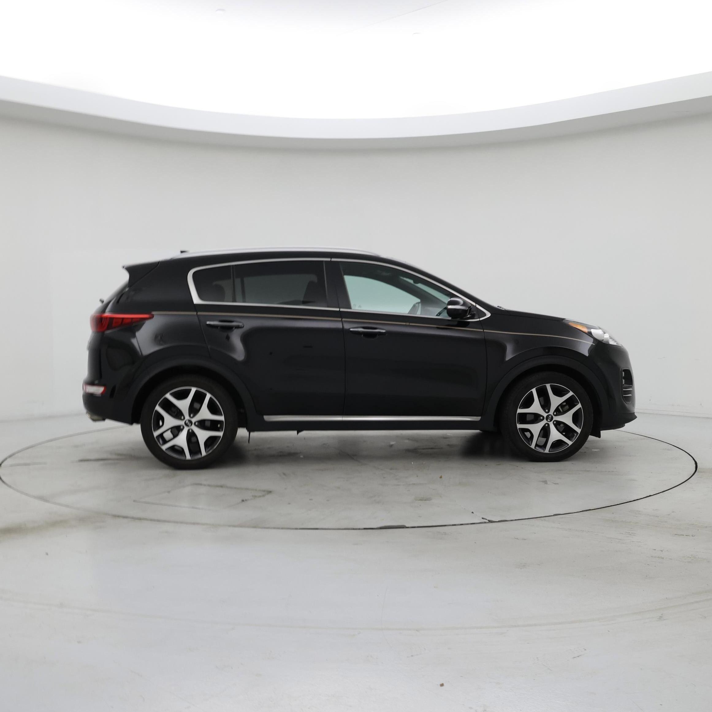 Thumbnail: 2017 Kia Sportage - 7