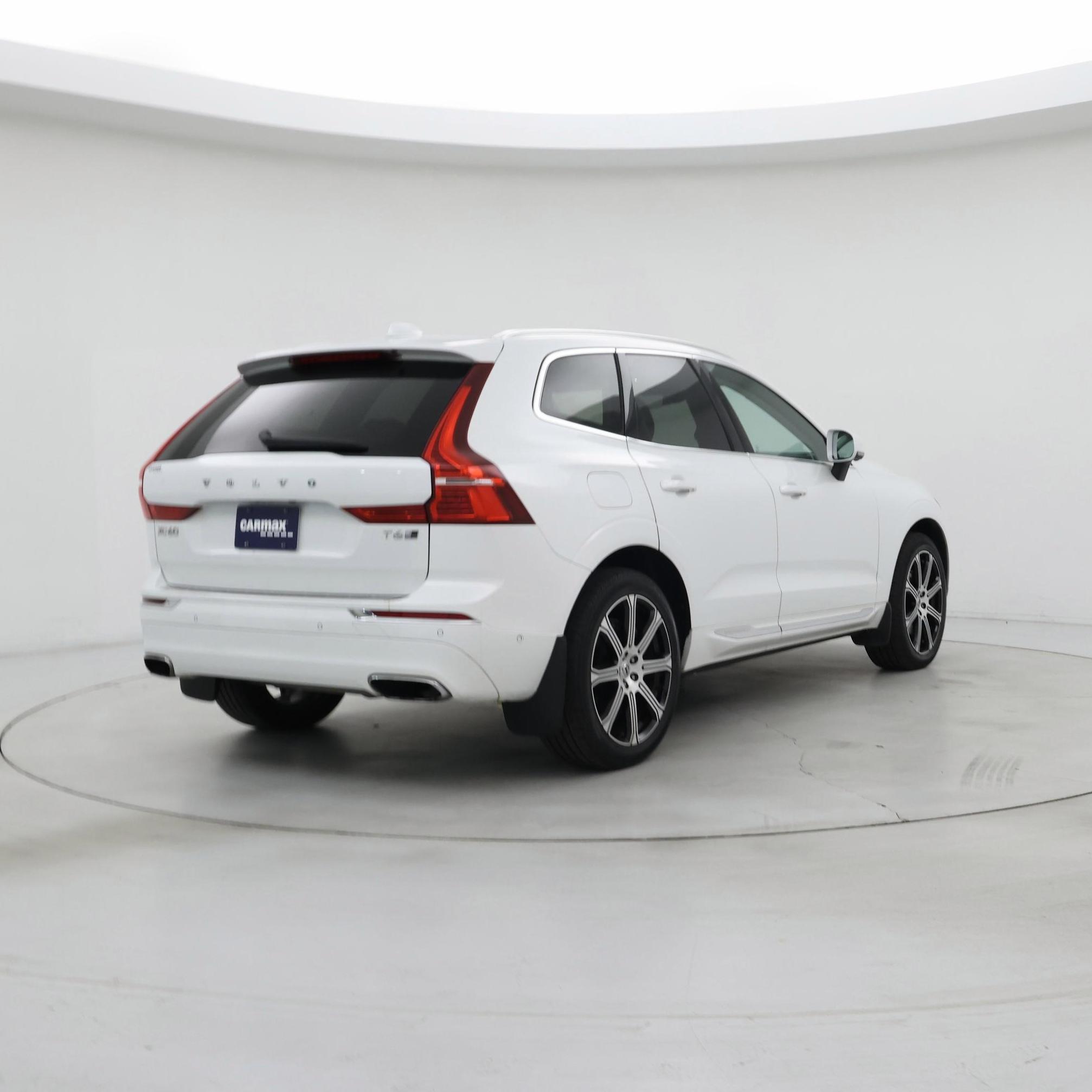 Thumbnail: 2020 Volvo XC60 - 8