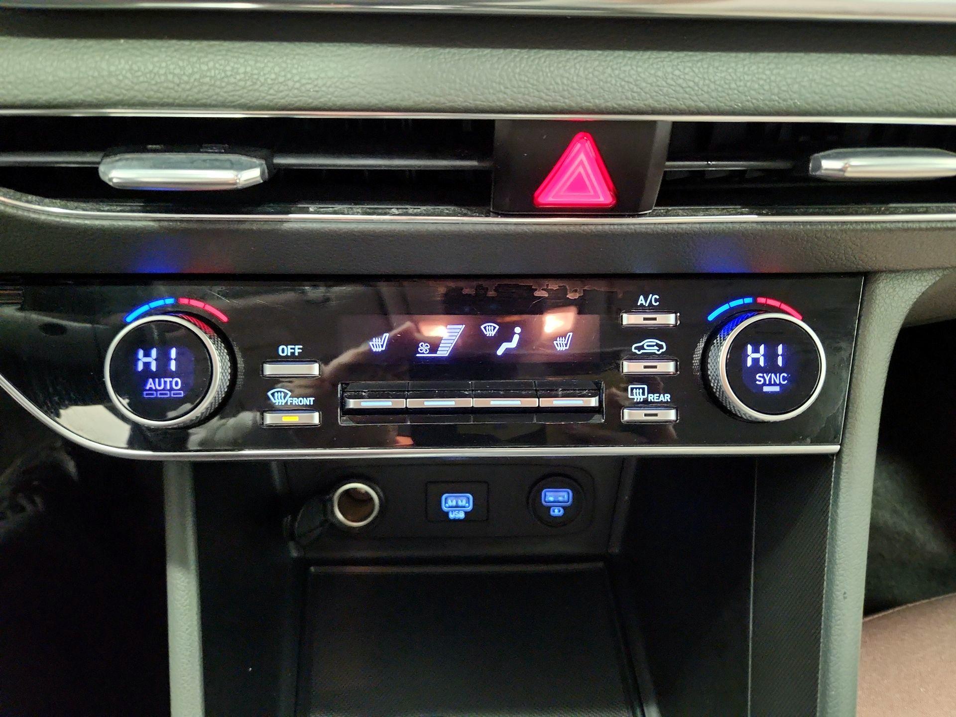 Thumbnail: 2020 Hyundai Sonata - 16