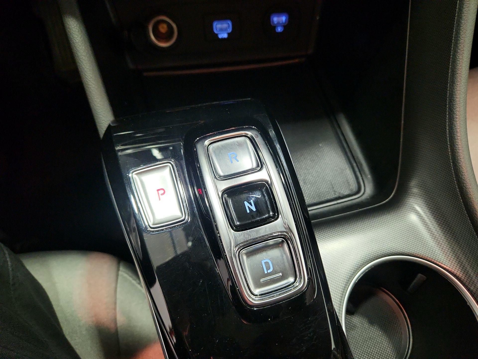 Thumbnail: 2020 Hyundai Sonata - 17